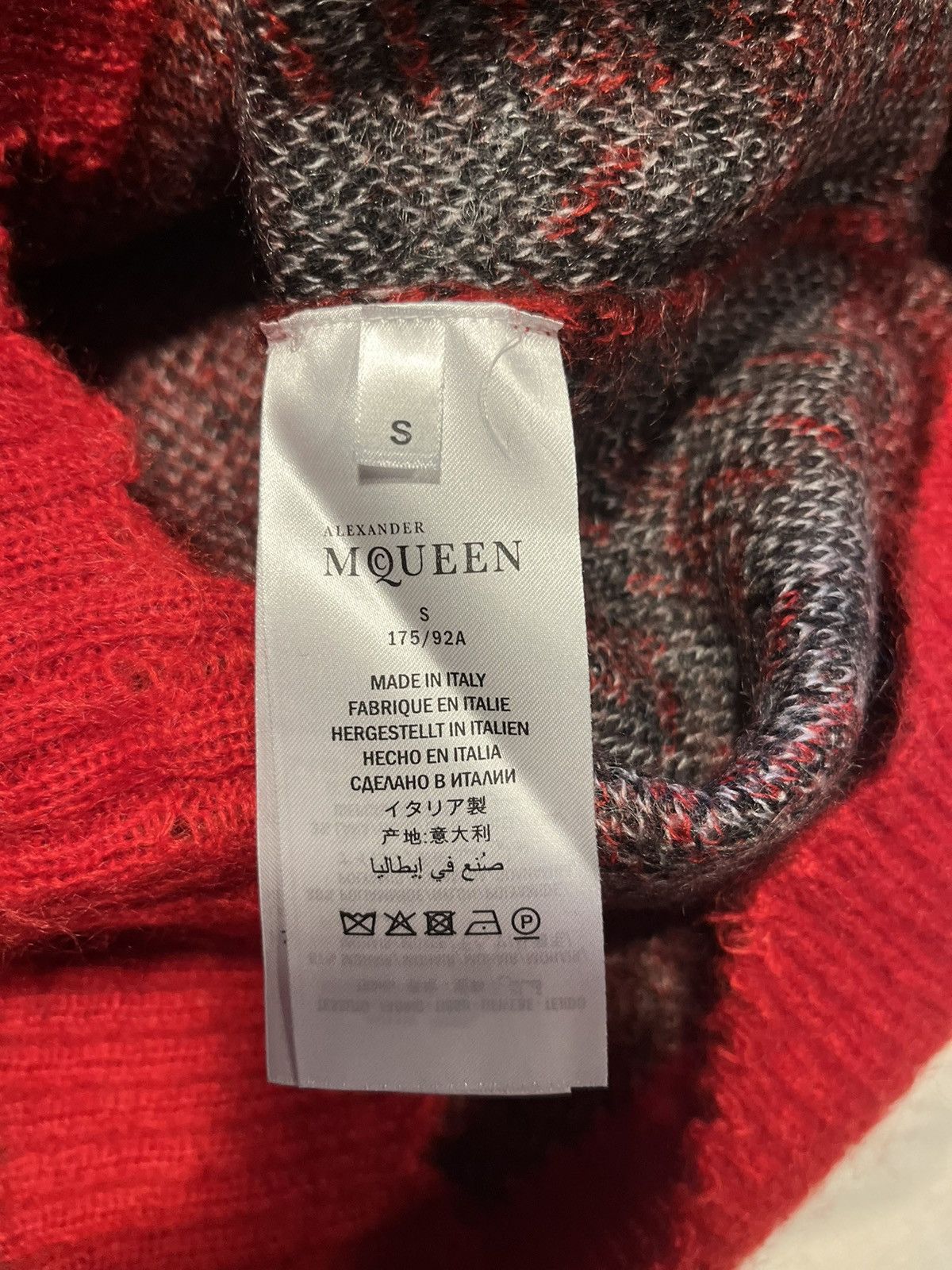 Alexander McQueen Alexander McQueen distressed mohair oversized sweater Size US S / EU 44-46 / 1 - 9 Thumbnail