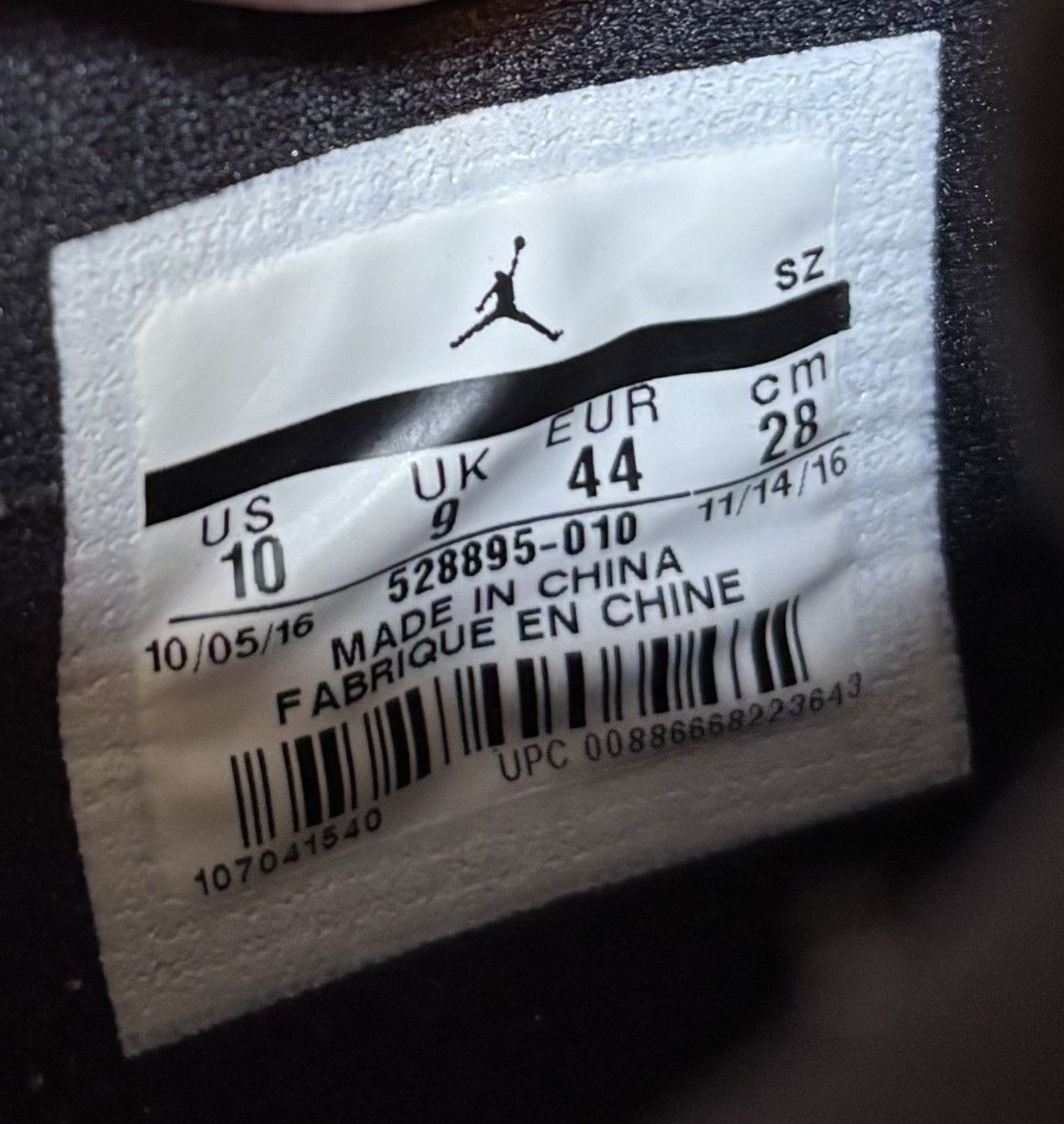 Jordan Brand Jordan 11 Retro Low Barons 2017 Size 10 Size US 10 / EU 43 - 7 Thumbnail