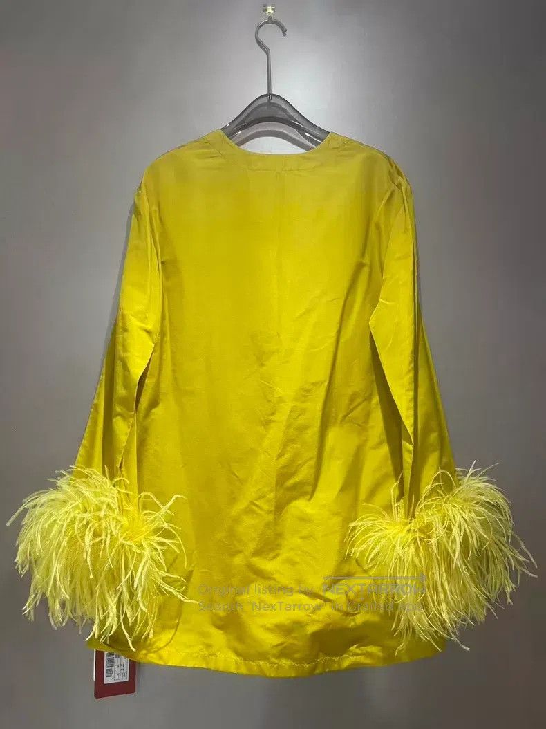 Valentino Valentino Yellow feather sleeve top Size M / US 6-8 / IT 42-44 - 4 Thumbnail