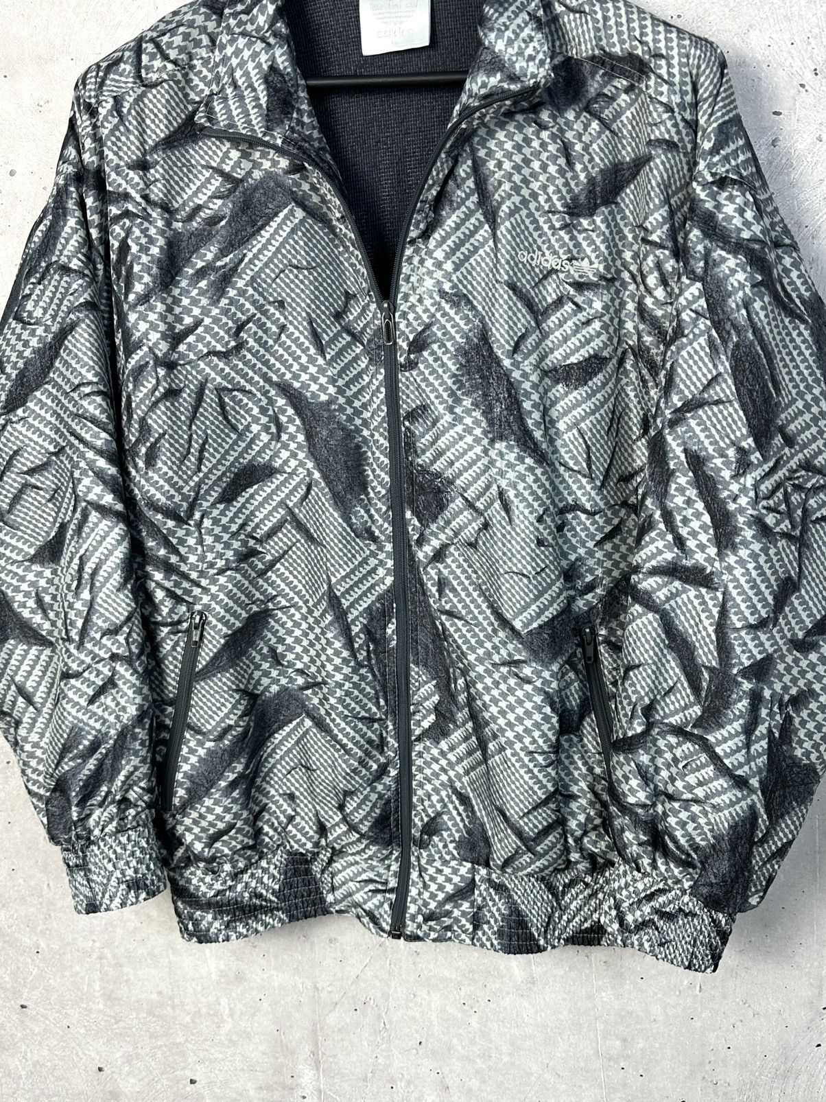 Adidas × Vintage Rare Adidas Vintage 90s Printed Oversized Insulated Jacket Size US L / EU 52-54 / 3 - 6 Thumbnail