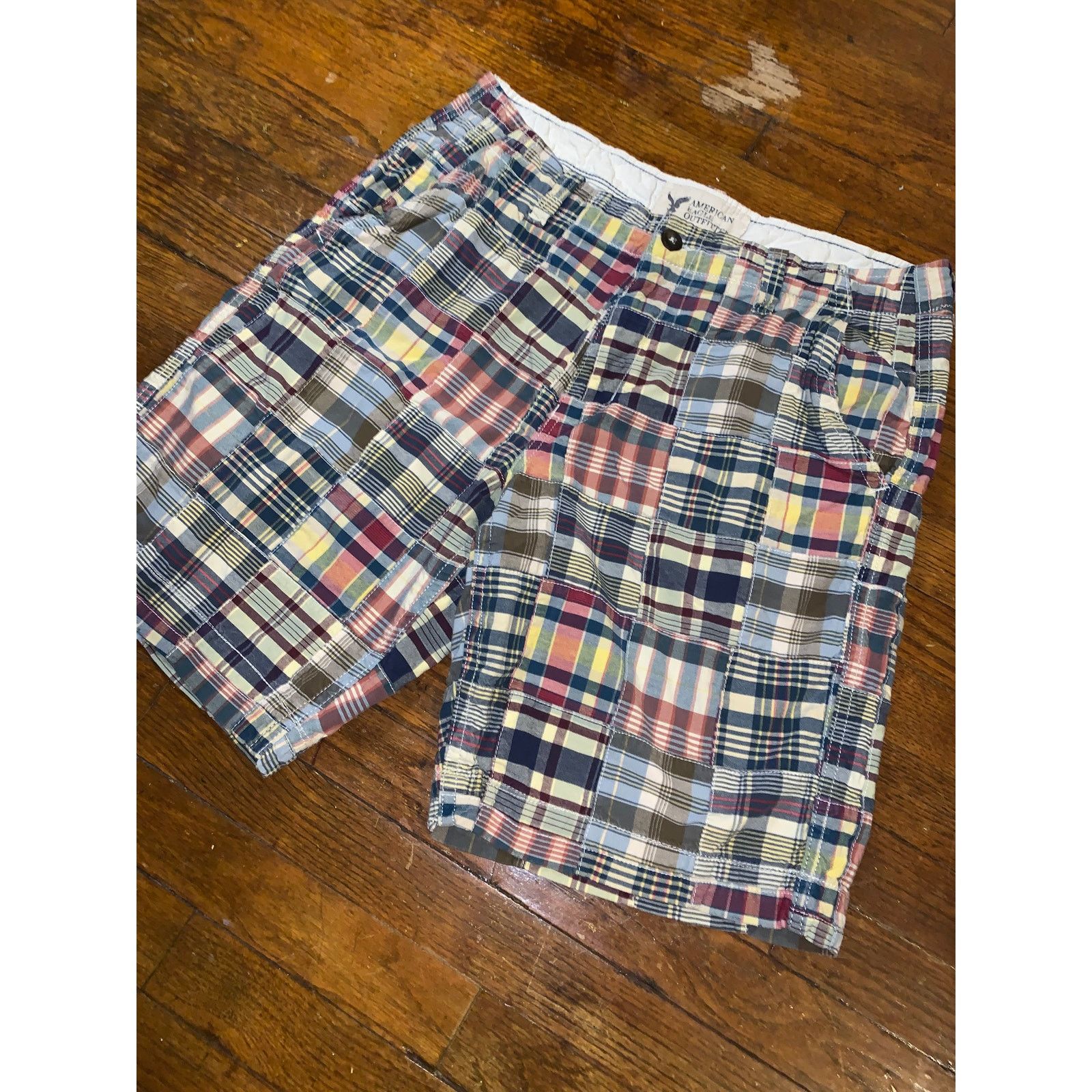 American Eagle Outfitters American Eagle Outfitters Patchwork Madras Shorts Mens 36 Size US 36 / EU 52 - 2 Thumbnail