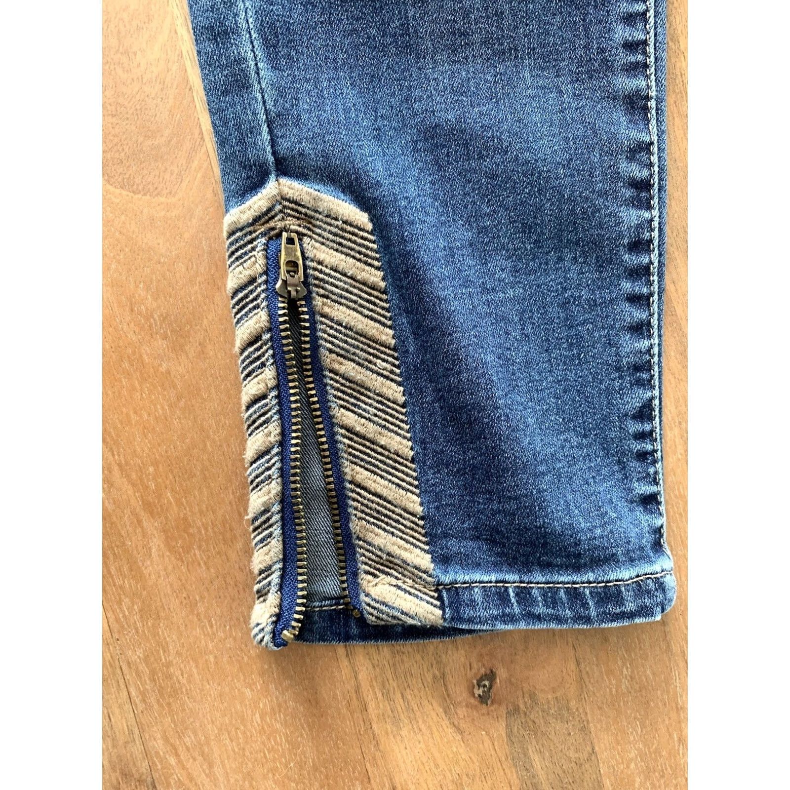 Anne Klein Anne Klein Jeans Women’s 30x27 Skinny Ankle Zip Denim Blue Medium Wash Regular Rise 27 In Inseam Size 30" / US 8 / IT 44 - 5 Thumbnail