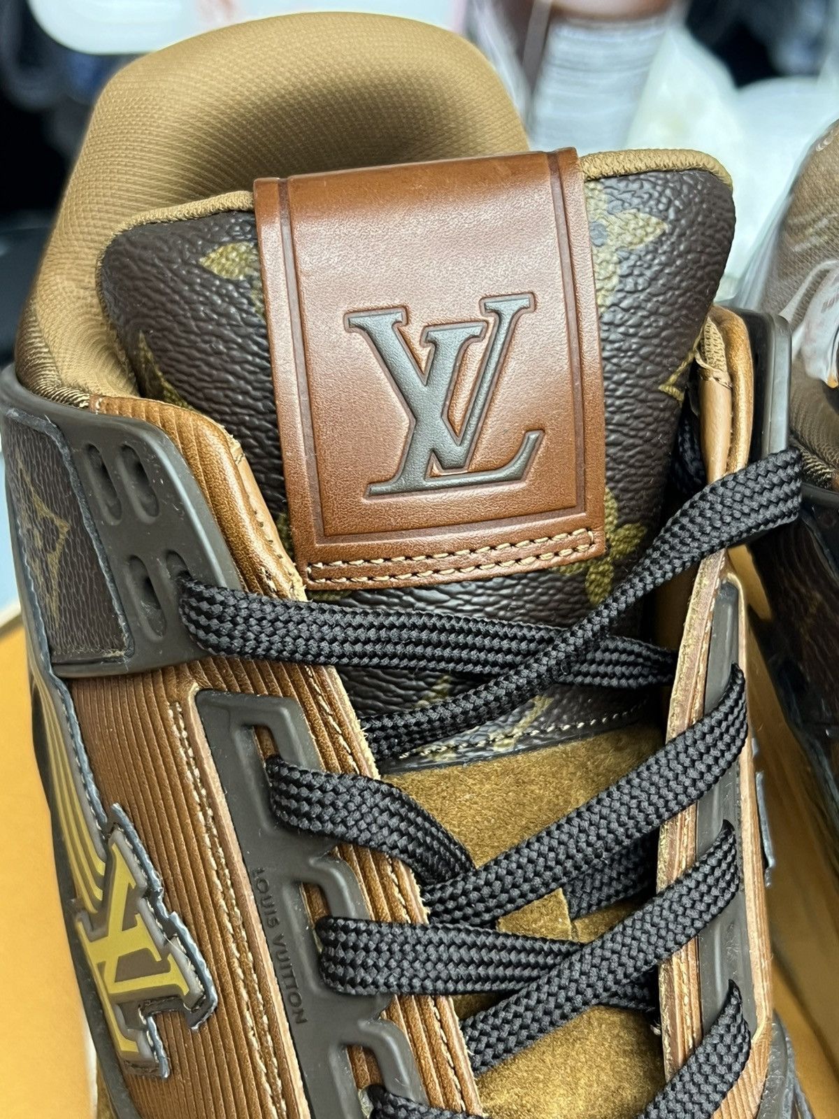 Louis Vuitton Louis Vuitton Trainer Low Sneakers Size US 9.5 / EU 42-43 - 7 Thumbnail