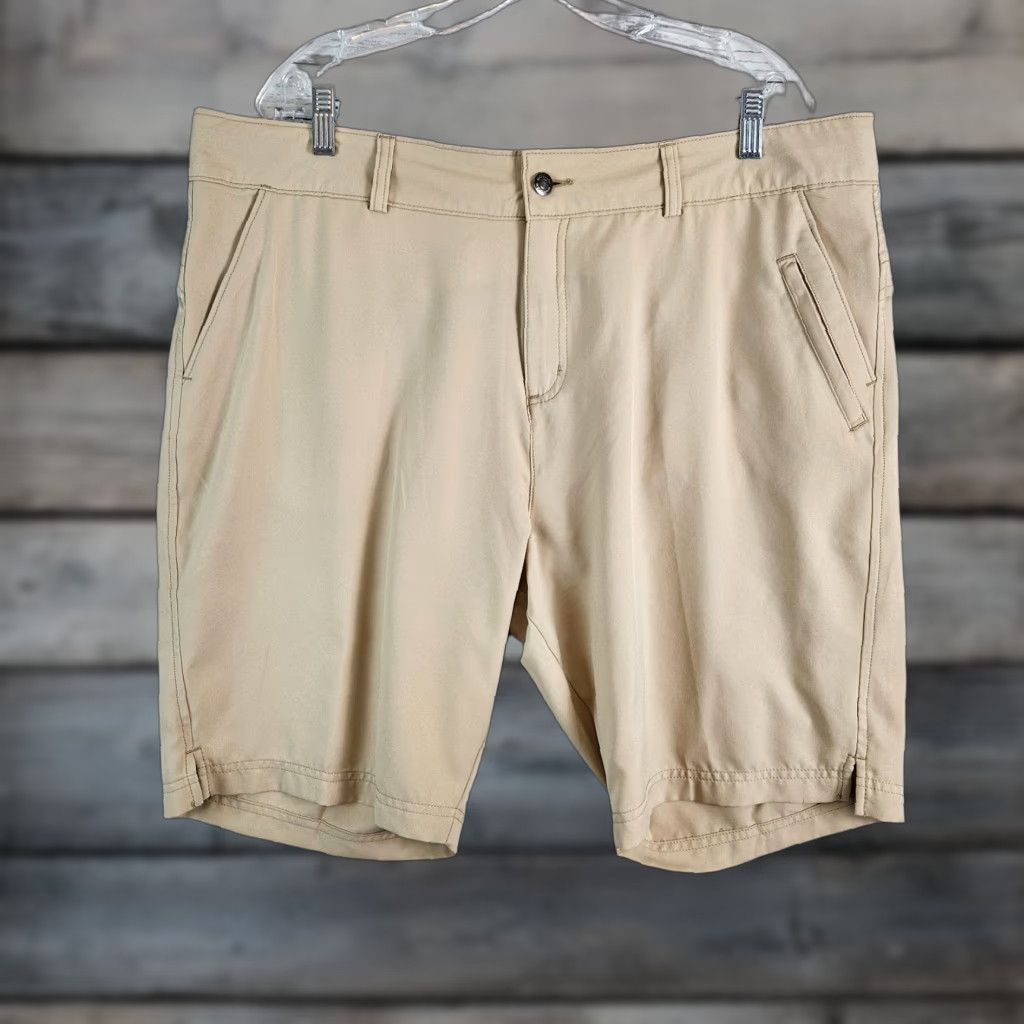 Vintage Magellan Shorts Womens 1X Beige High Rise Solid Short 20.5" Waist 10" Inseam 13" Rise Summer Womens Size 40" / US 18 - 1 Thumbnail