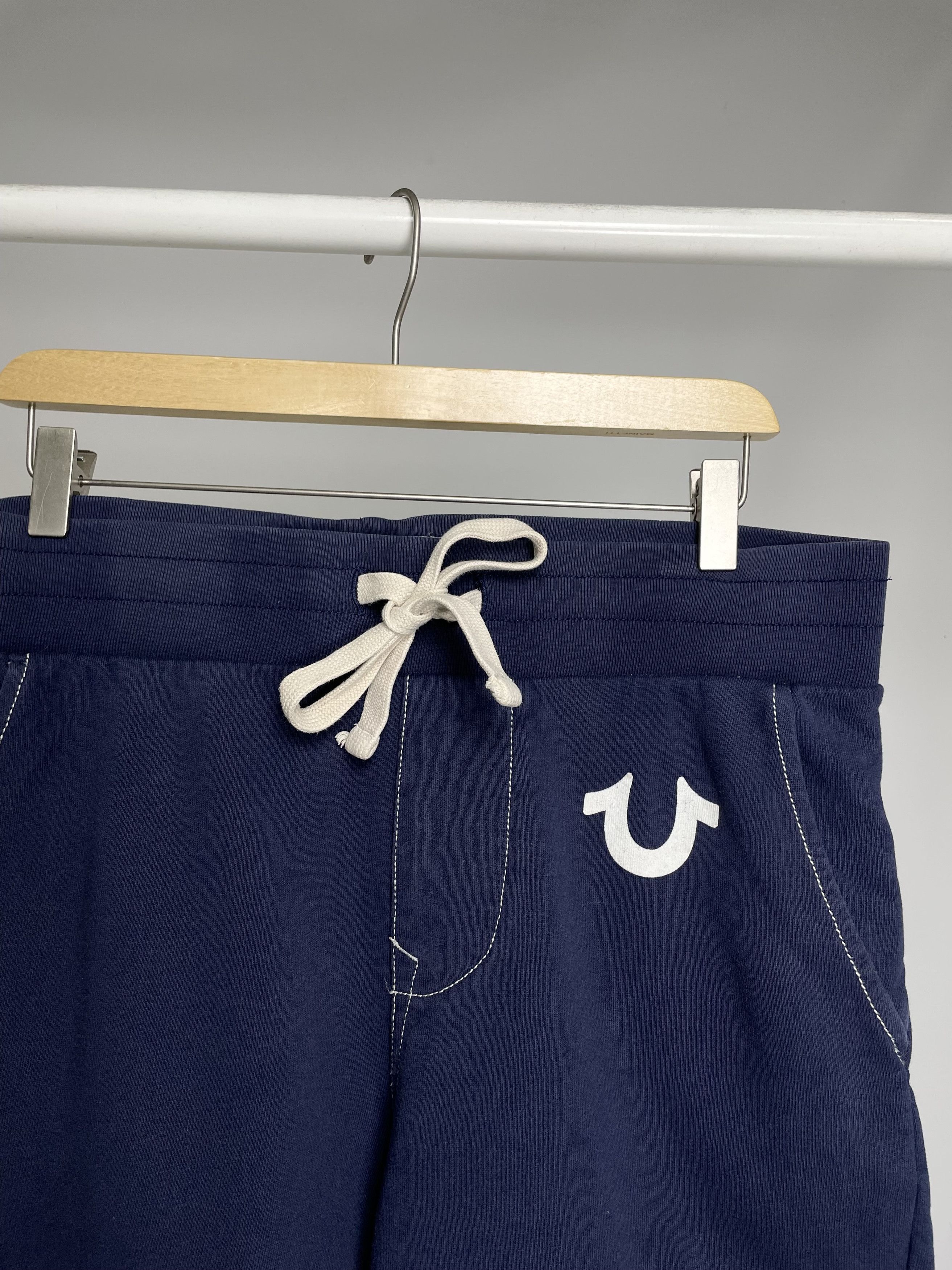 True Religion True Religion Navy Blue Logo Sweat Shorts Size US 30 / EU 46 - 6 Thumbnail