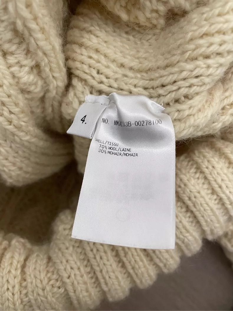 Thom Browne Thom browne Beige striped four-striped wool round-neck swea Size US XL / EU 56 / 4 - 6 Thumbnail