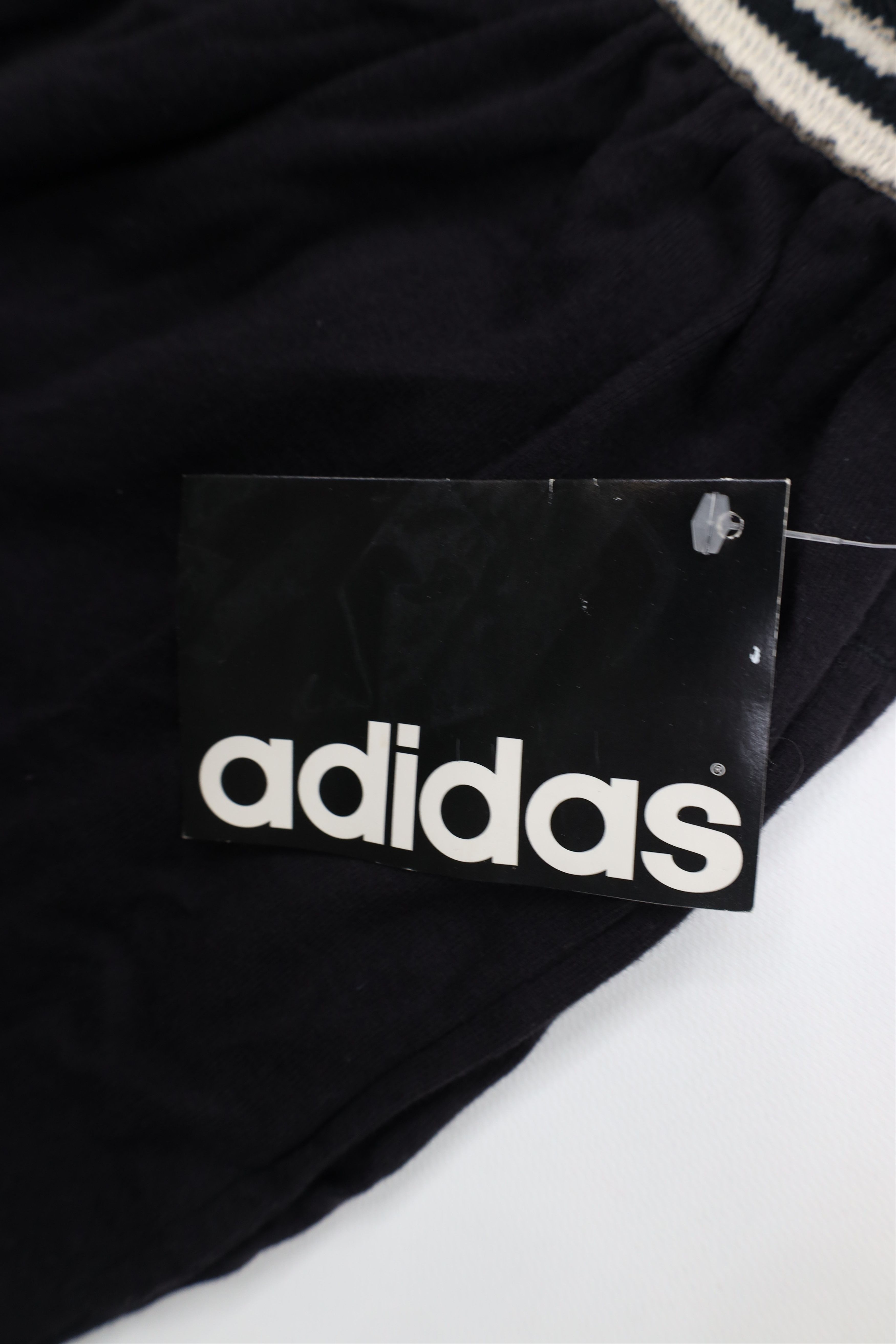 Adidas Deadstock Vintage 90s Adidas Striped Above Knee Shorts Black Size US 36 / EU 52 - 7 Thumbnail