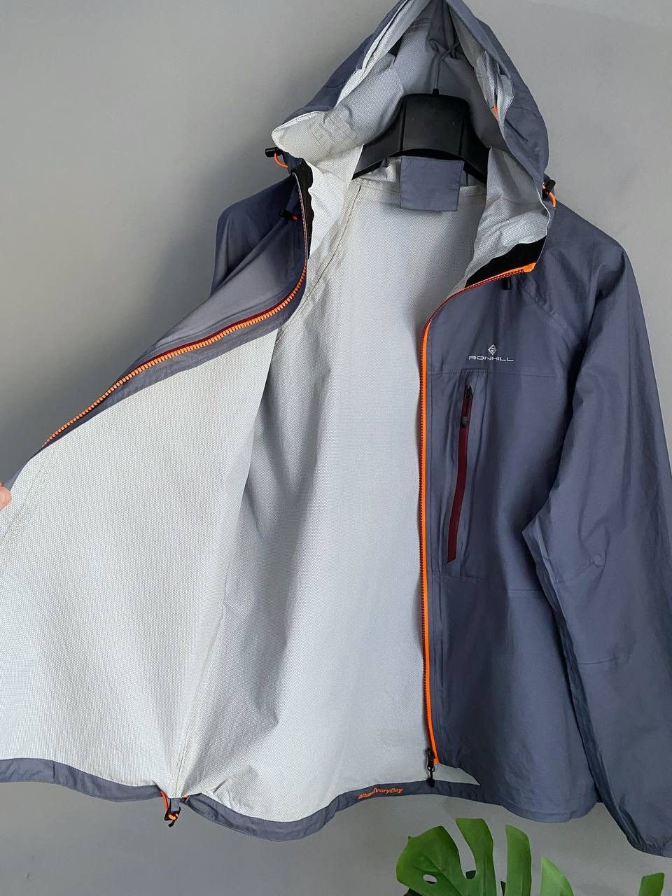 Other Ronhill Trail Torrent Men's Waterproof Running Jacket, XL Size US XL / EU 56 / 4 - 9 Thumbnail