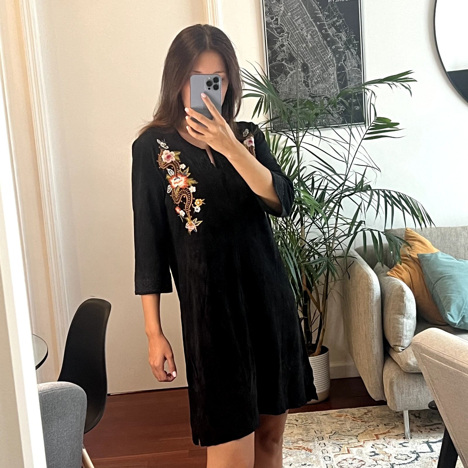 Johnny Was Johnny Was leather mini dress black embroidered floral Size XS / US 0-2 / IT 36-38 - 2 Thumbnail