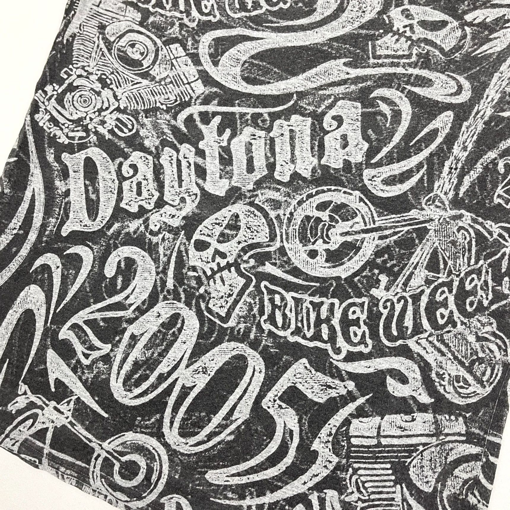 Fruit Of The Loom VINTAGE Daytona Bike Week Shirt Men Large Gray AOP All Over Biker Skull Graphic T-Shirt Size US L / EU 52-54 / 3 - 7 Thumbnail