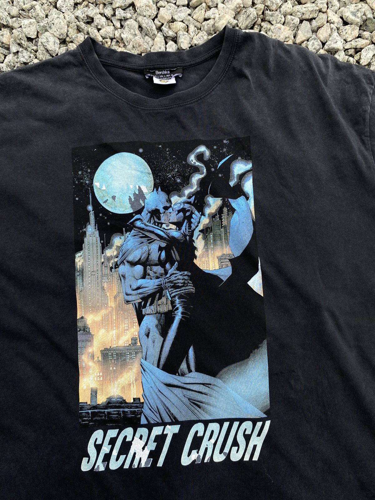 Vintage Batman “Secret Crush” X Bershka Marvel Dc Comics Tees Size US L / EU 52-54 / 3 - 2 Thumbnail