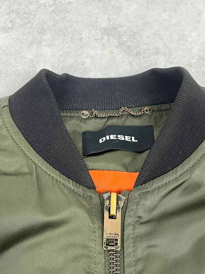 Diesel 2000s Diesel Khaki Bomber Jacket Size US S / EU 44-46 / 1 - 8 Thumbnail
