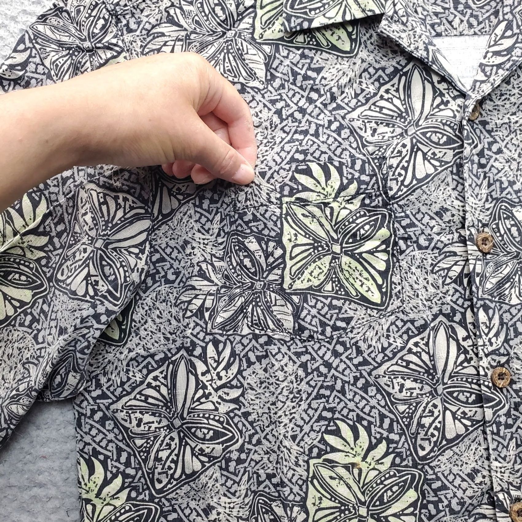 Tommy Bahama Tommy Bahama Hawaiian Shirt Mens M Multi Floral Silk Short Sleeve Button-Up Size US M / EU 48-50 / 2 - 7 Thumbnail