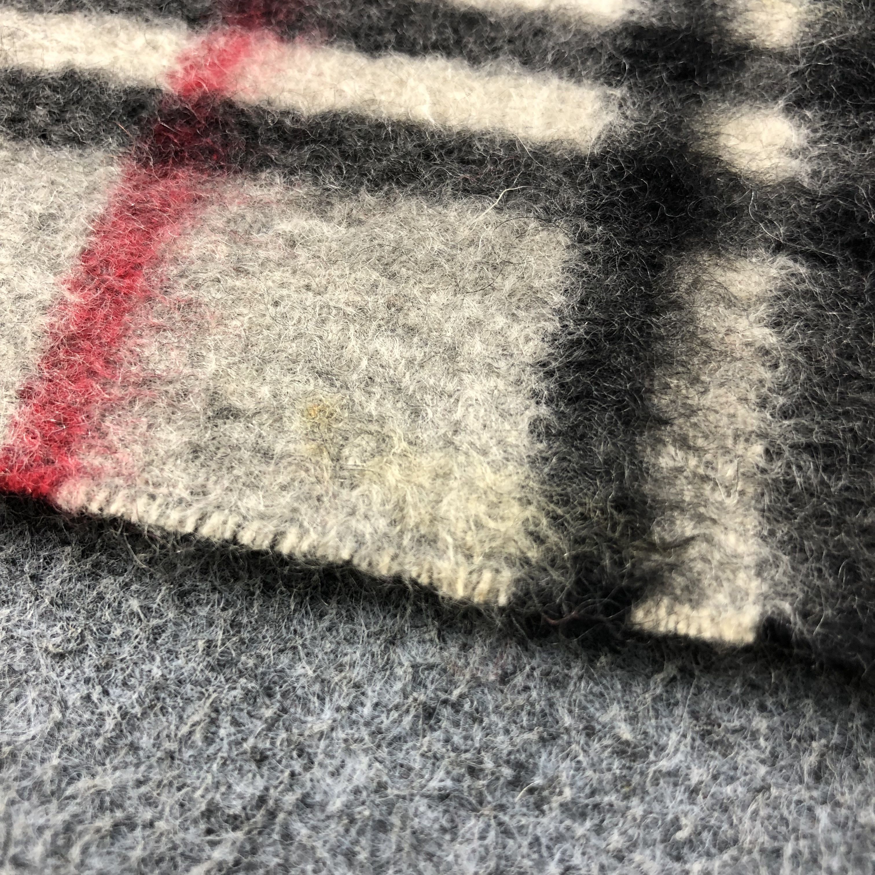 Burberry Burberry Nova Check Grey Cashmere Scarf Muffler V738 Size ONE SIZE - 7 Thumbnail