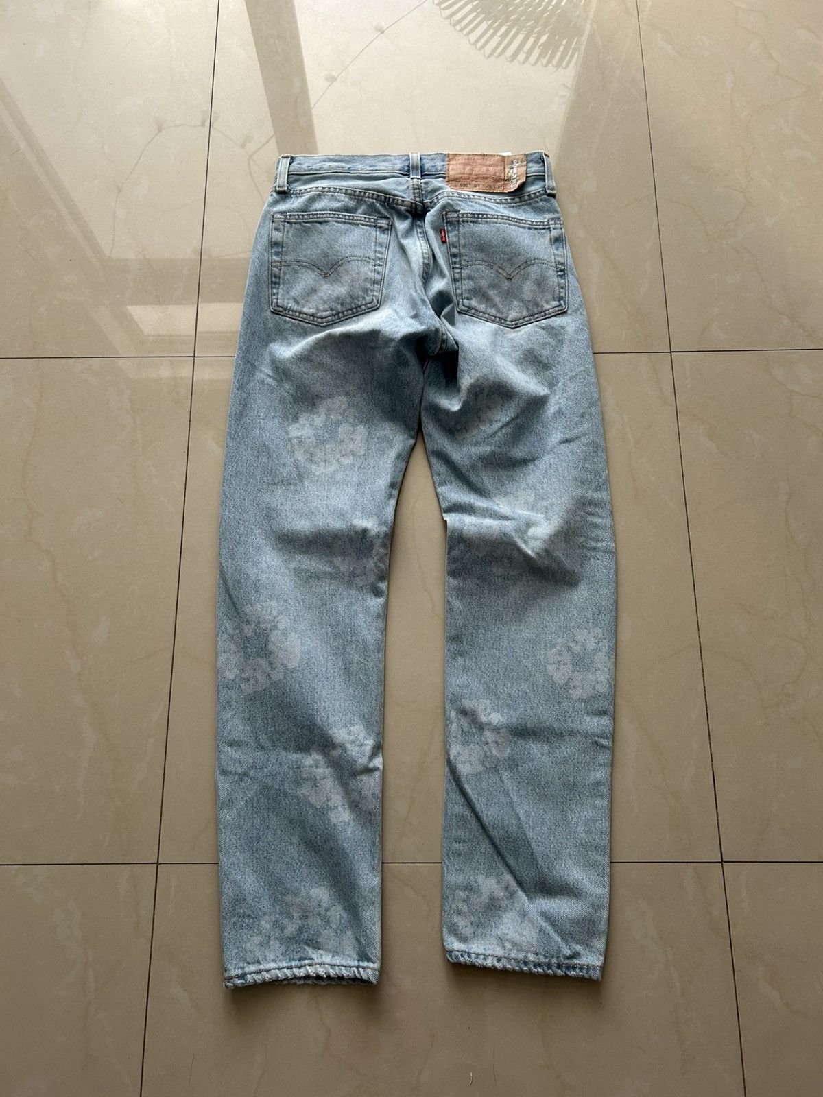 DENIM TEARS × Levi's Denim Tears Light Logo Denim Size US 28 / EU 44 - 4 Thumbnail