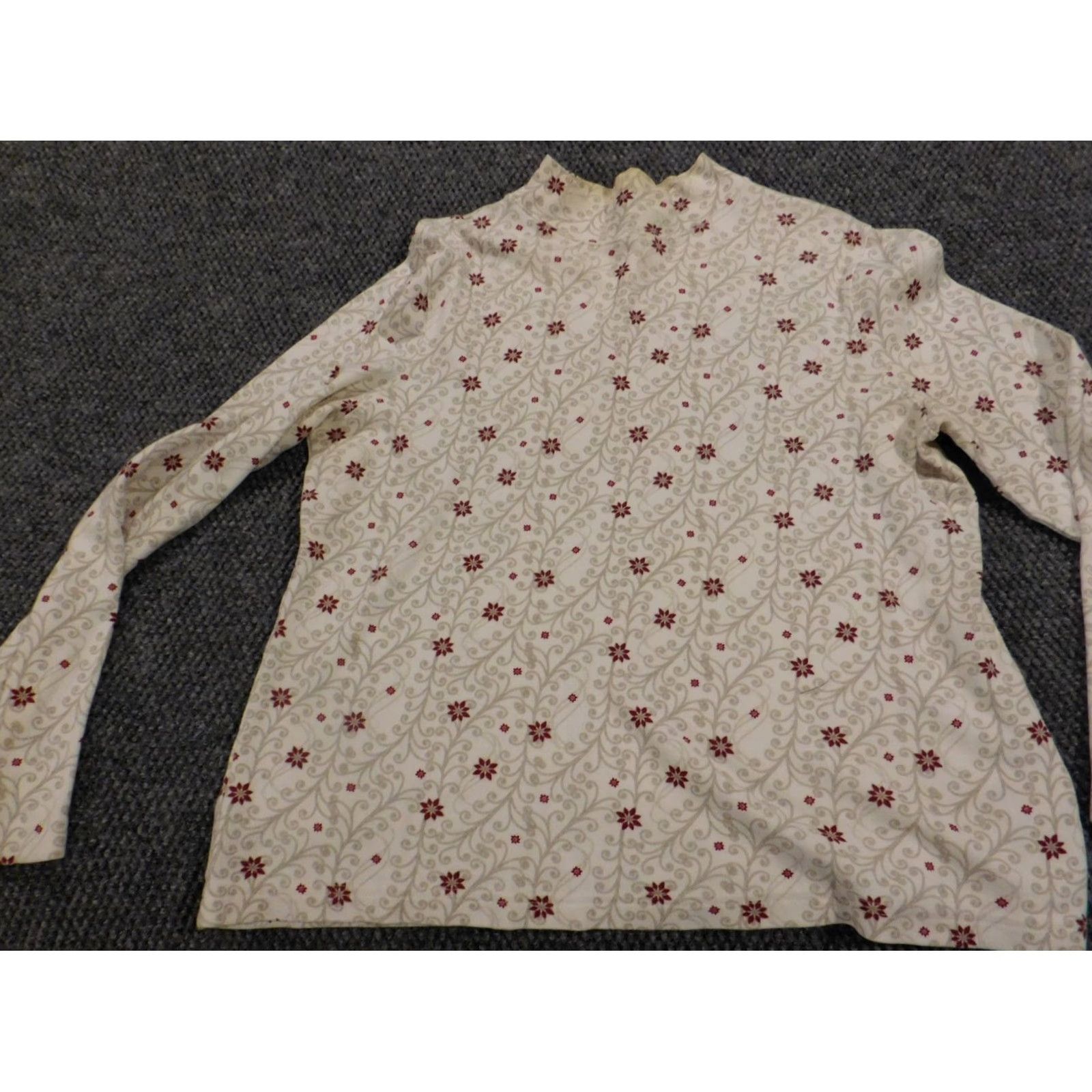 Croft & Barrow Croft & Barrow Blouse Womens Petite Large Gray Floral Stretch Crew Neck Pullover Casual Cotton Rayon Button Long Sleeve Regular Size L / US 10 / IT 46 - 3 Thumbnail