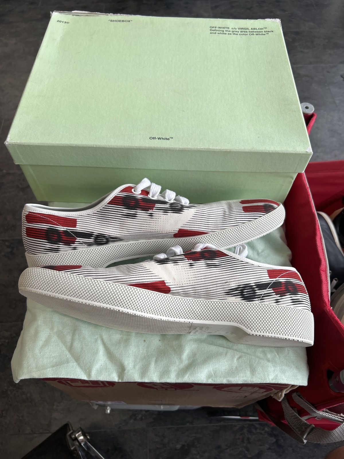 Prada Prada low top sneaker Size US 12 / EU 45 - 2 Thumbnail