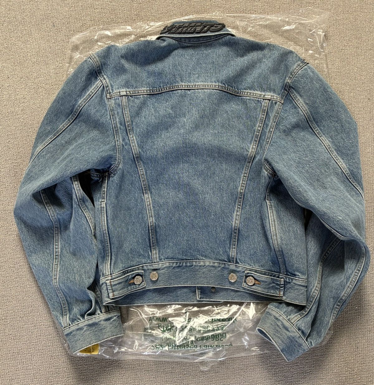 Vetements VETEMENTS Pret-A-Porter Collection Size S Size S / US 4 / IT 40 - 7 Thumbnail