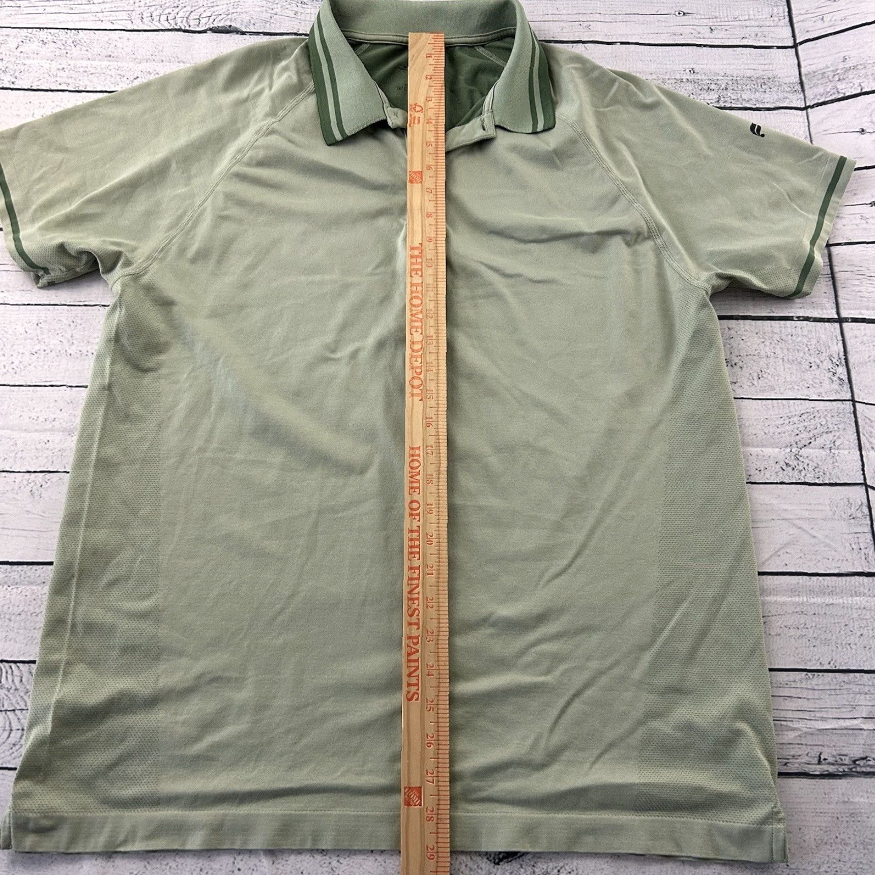 Fabletics Fabletics Short Sleeve Button Front Polo Shirt Men's XL Green Size US XL / EU 56 / 4 - 4 Thumbnail