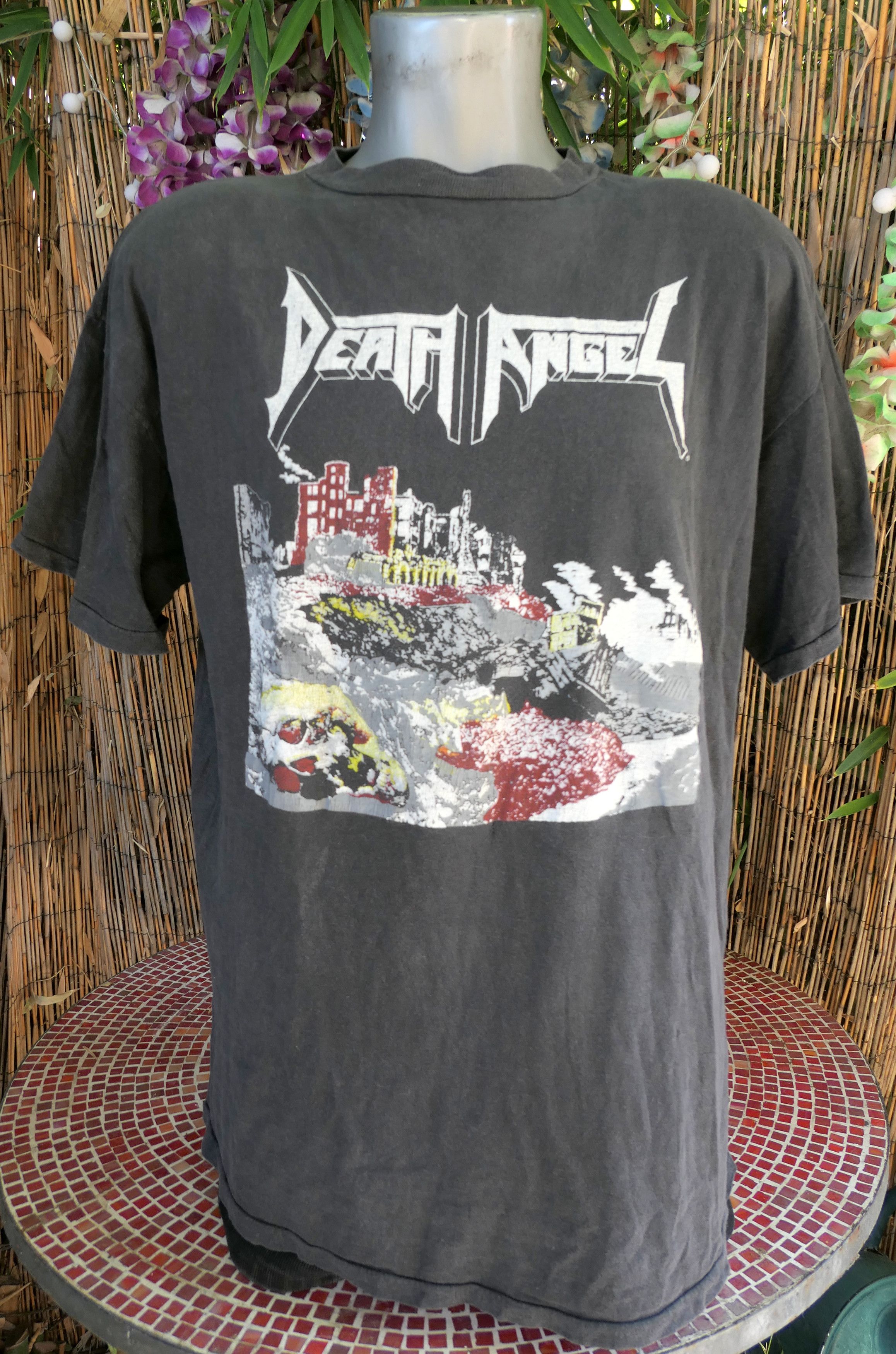 Vintage Vintage DEATH ANGEL The Ultra Violence T Shirt XL Size US XL / EU 56 / 4 - 2 Thumbnail