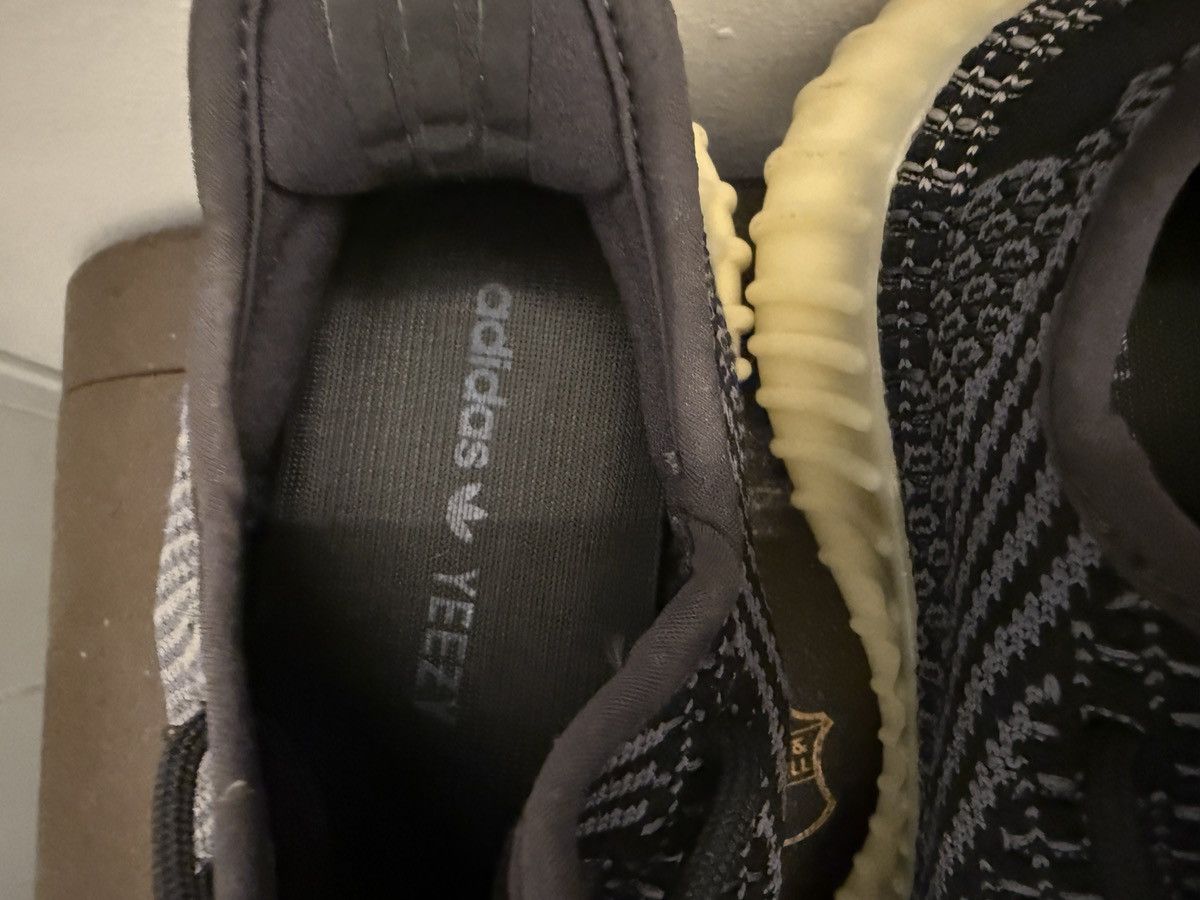 Yeezy Yeezy 350v2 Boost Carbon Size US 7 / EU 40 - 6 Thumbnail