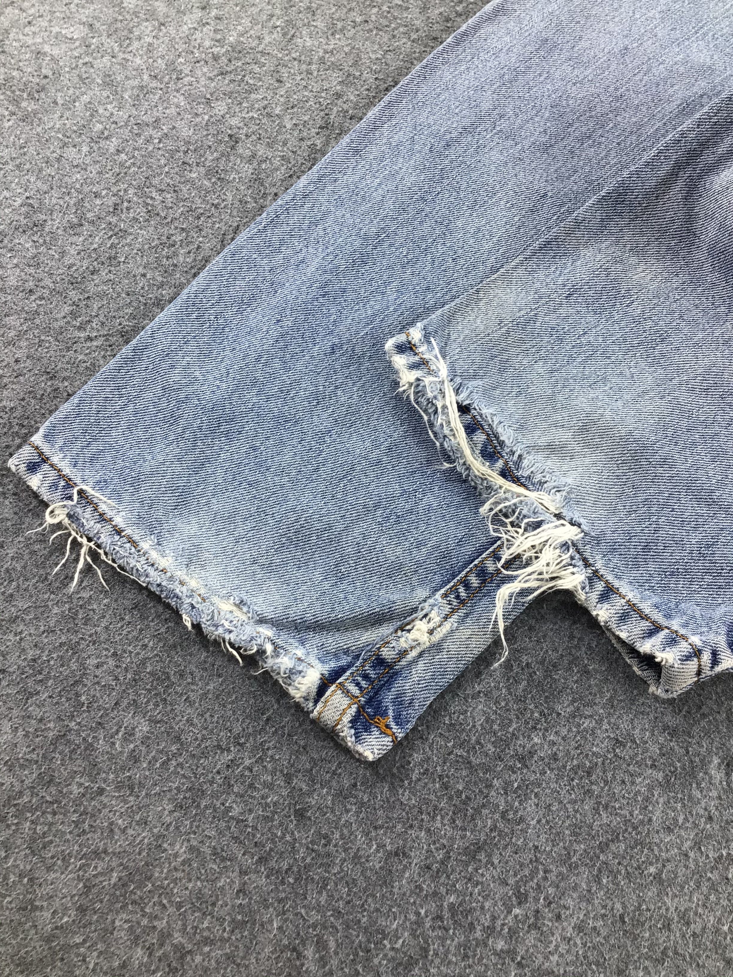 Levi's Vintage Levis 560 Jeans-JM547 Size US 31 - 5 Thumbnail