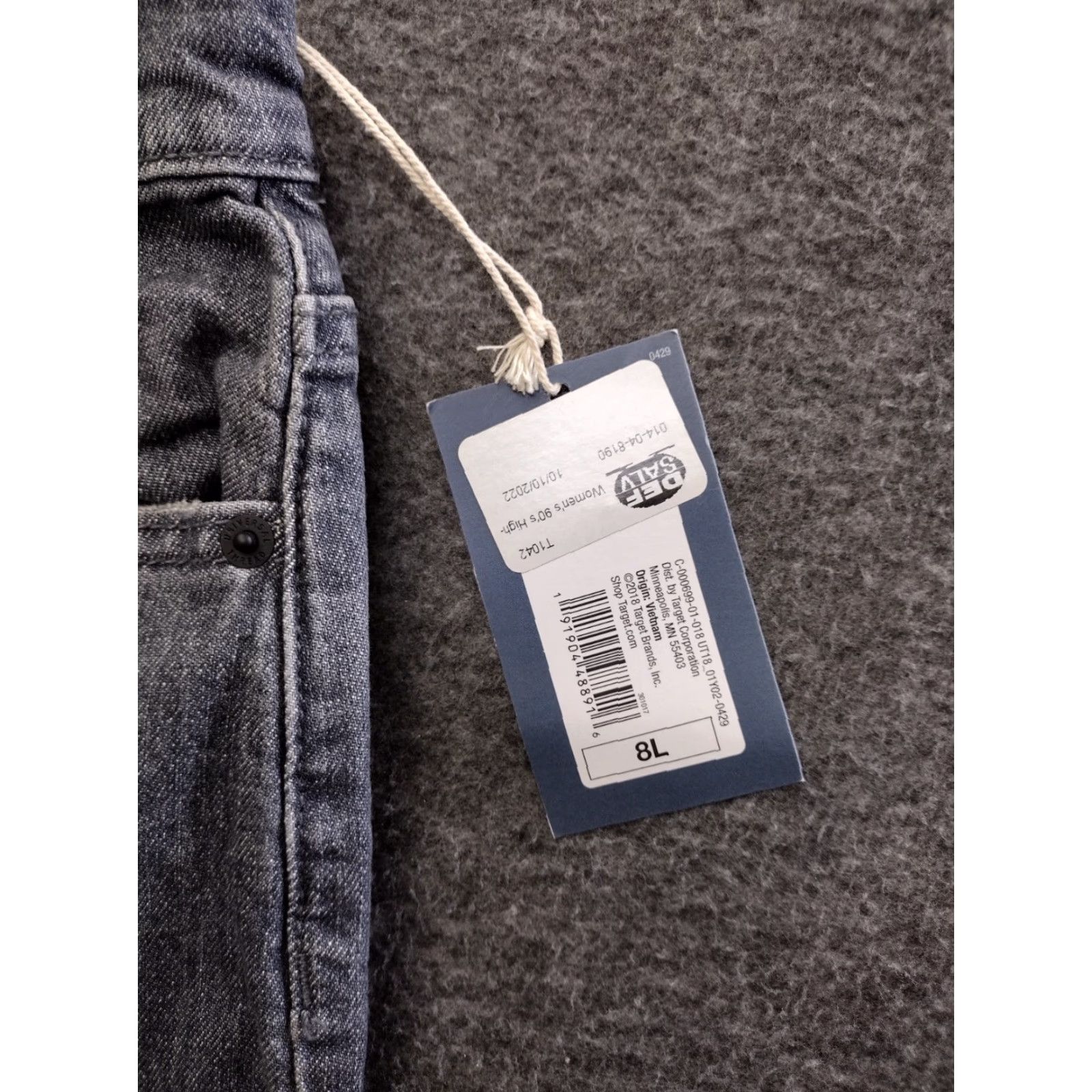 Vintage VINTAGE Universal Thread Jeans Distressed Straight Dark Wash 8/29L Womens / Ladies 8L Blue Denim High Rise Classic Fit 5-Pocket Size 30" / US 8 / IT 44 - 6 Thumbnail