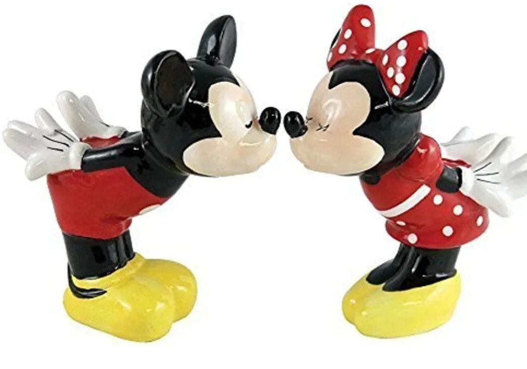 Disney Disney Mickey Mouse & Minnie Ceramic Salt & Pepper Set 💋 Size ONE SIZE - 1 Thumbnail