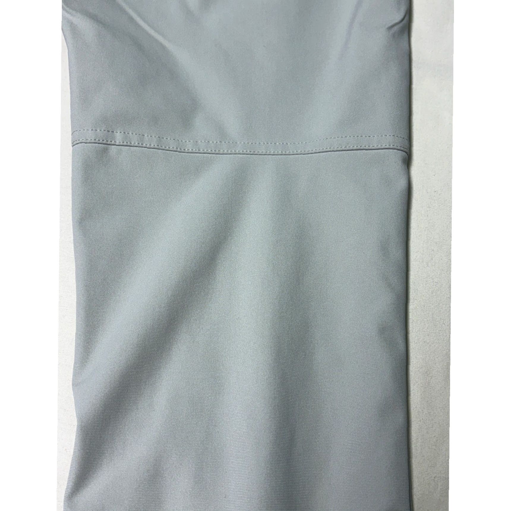 Lululemon Lululemon Commission Pant Slim Light Grey Mens Size 30x26 Technical Trousers Size US 30 / EU 46 - 7 Thumbnail