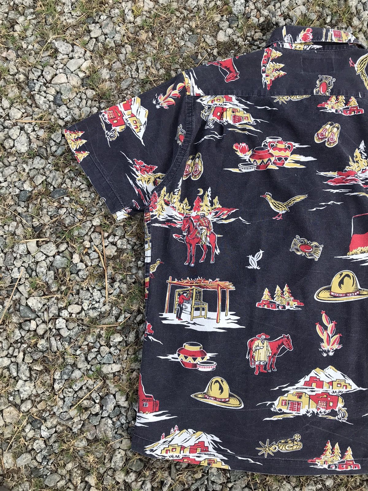 RRL Ralph Lauren Vintage RRL Ralph Lauren Camp Short Sleeve Button Shirt Size US XL / EU 56 / 4 - 7 Thumbnail