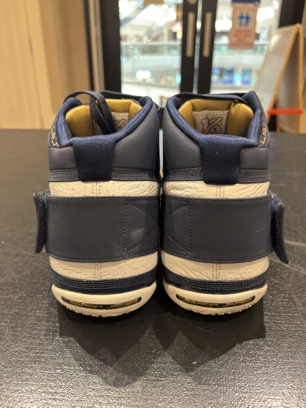 Nike LeBron Zoom Soldier 1 ‘Think 16 25 Straight’ Size US 12 / EU 45 - 3 Thumbnail