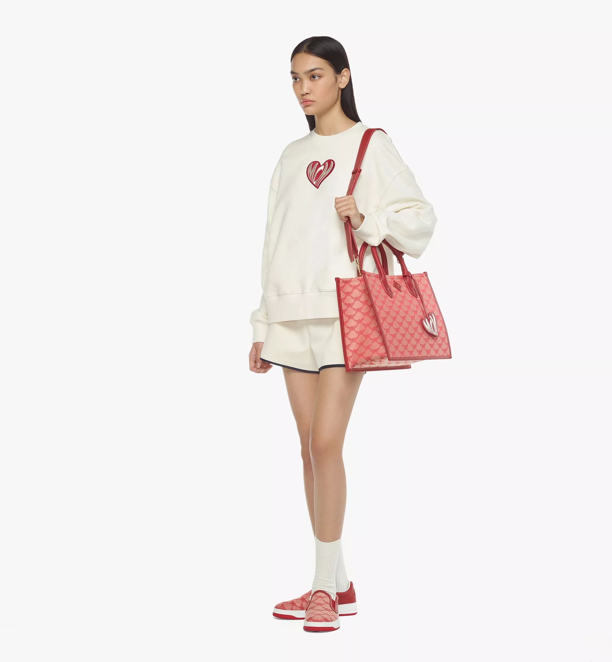 MCM o1mt1gz1224 Size: OS / Tote Medium Bag in Red Size ONE SIZE - 2 Thumbnail