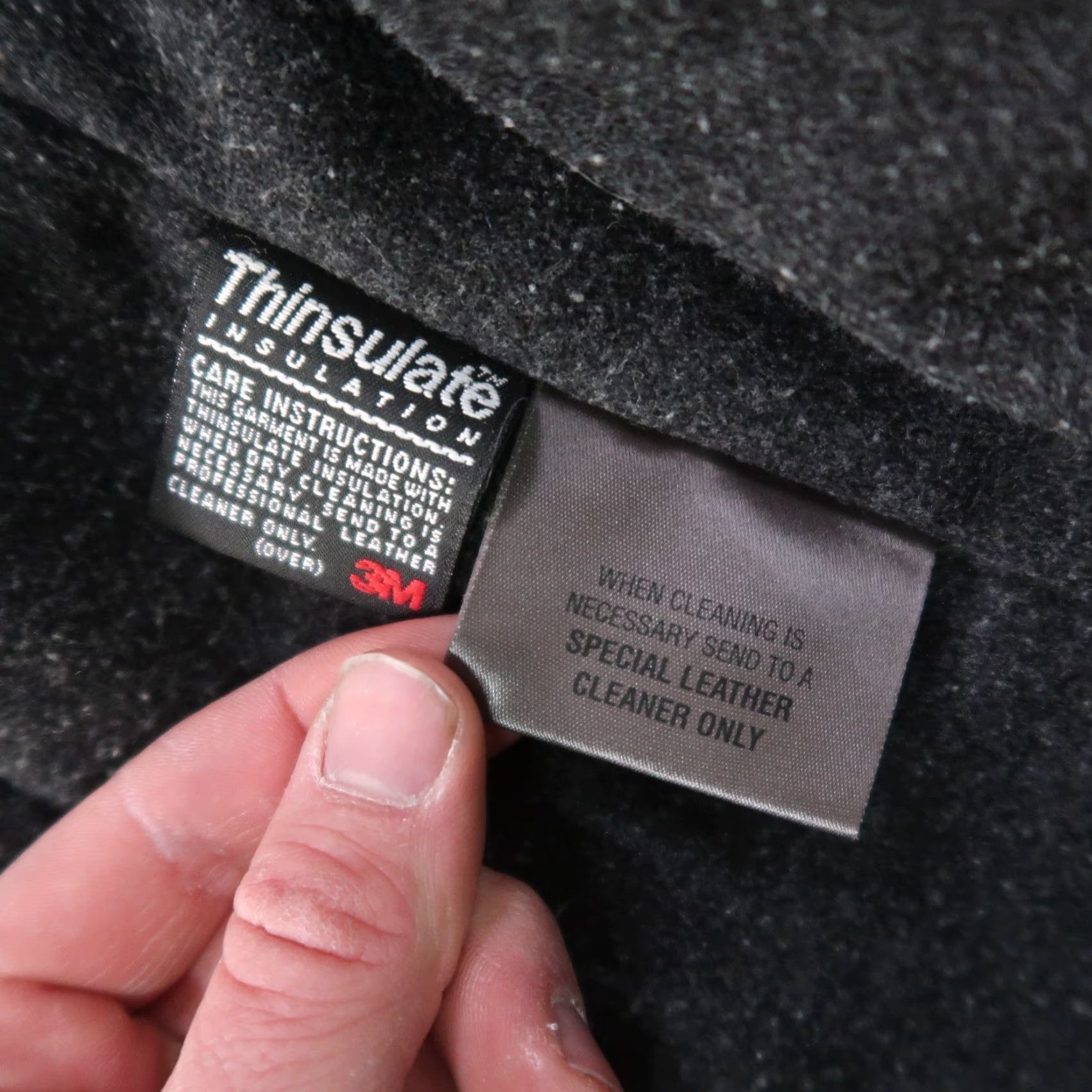 Vintage VINTAGE Wilsons Leather Bomber Jacket Black Leather Full Zip Insulated XLT Men’s Mid-Length Coat/Casual Winter 90s Size US XL / EU 56 / 4 - 3 Thumbnail