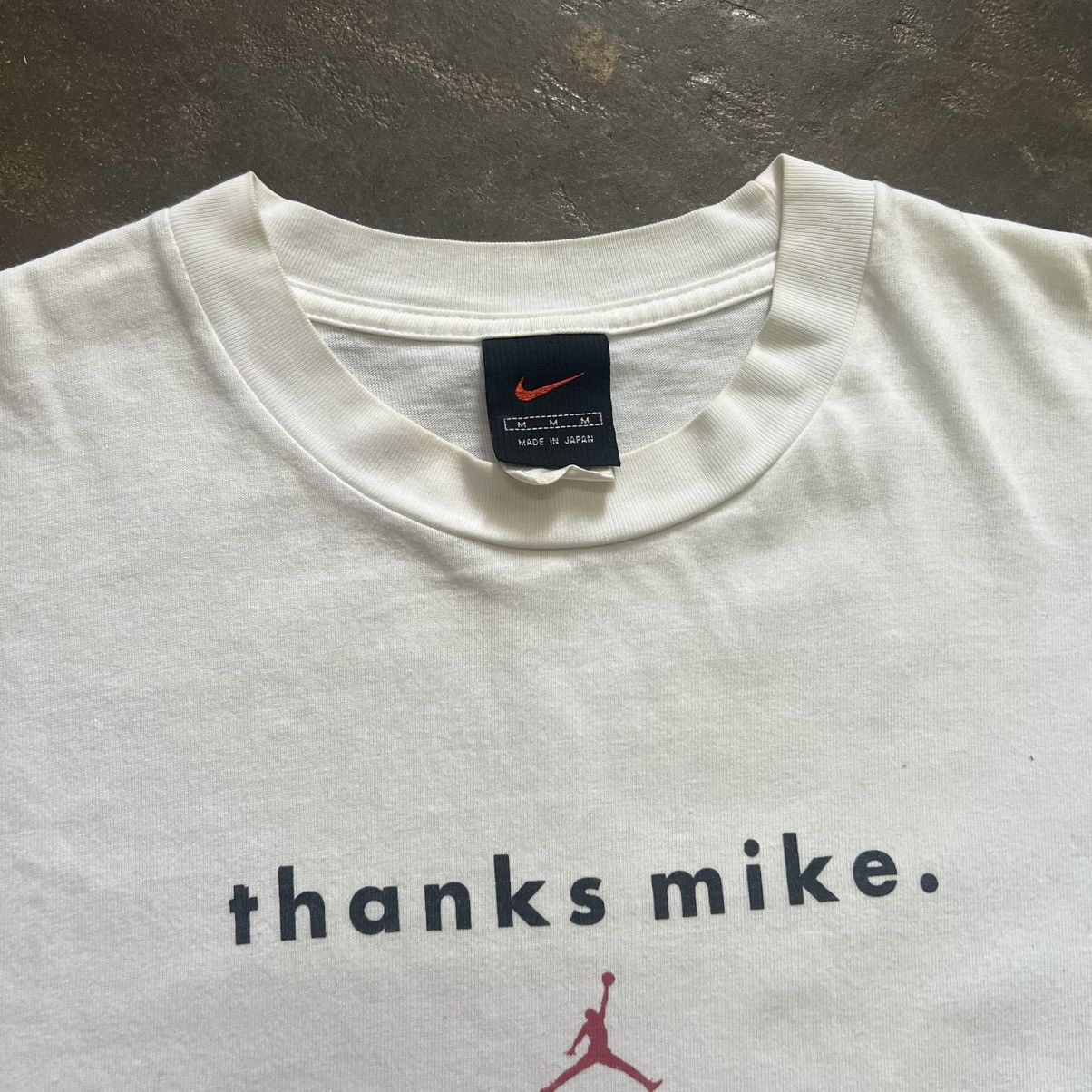 Nike Vintage Nike “Thanks Mike.” Michael Jordan Tribute Tee Size US L / EU 52-54 / 3 - 3 Thumbnail