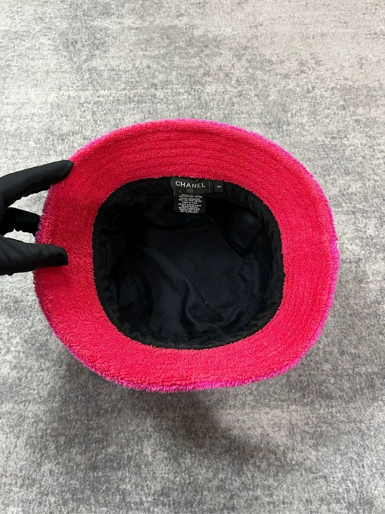 Chanel Chanel Pink embroidered double C towel fisherman's hat Size ONE SIZE - 3 Thumbnail
