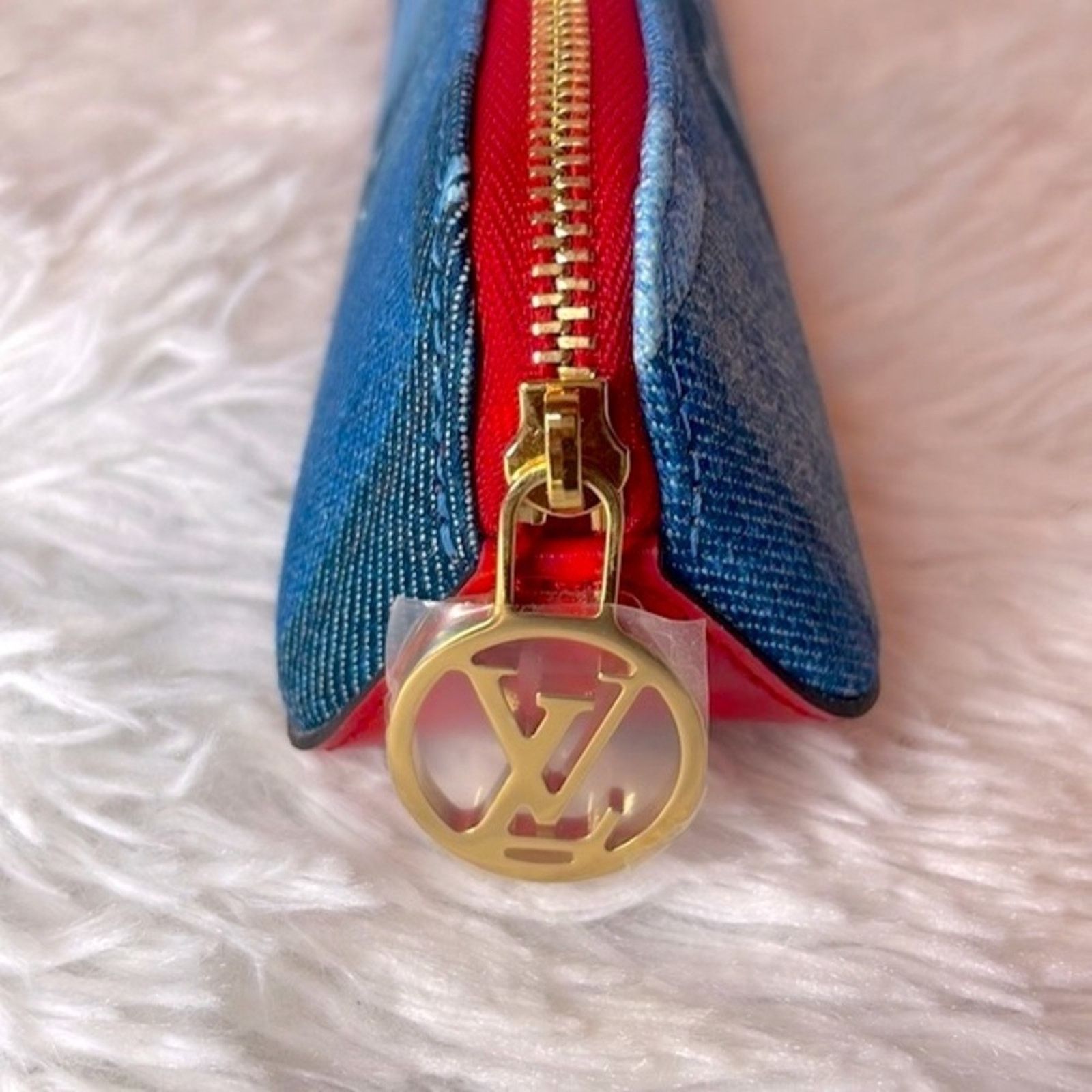 Louis Vuitton Louis Vuitton Damier Denim Patchwork Elizabeth Pouch Size ONE SIZE - 4 Thumbnail