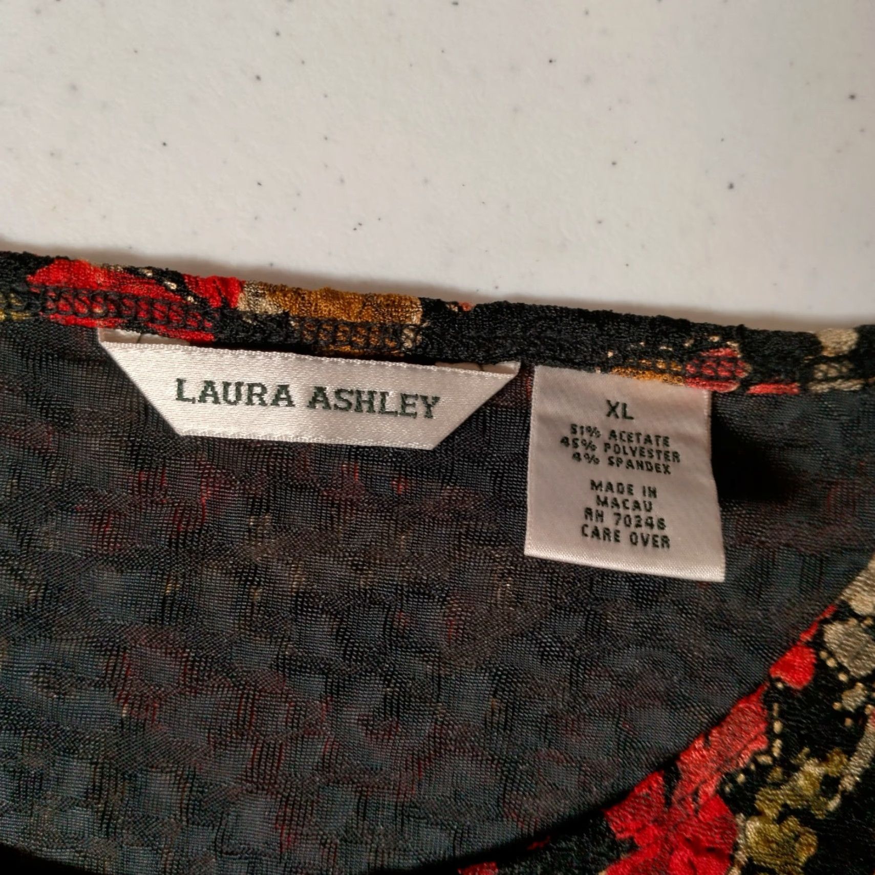 Laura Ashley Laura Ashley Shirt Women XL Black Maroon Tan Floral Stretch Textured Abstract Size XL / US 12-14 / IT 48-50 - 6 Thumbnail