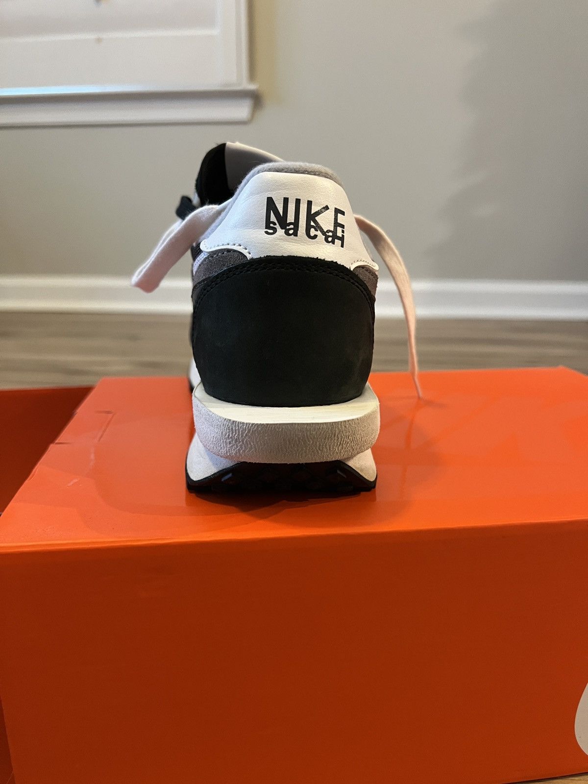 Nike × Sacai Nike Sacai LD Waffle Black and White Size US 9 / EU 42 - 2 Thumbnail