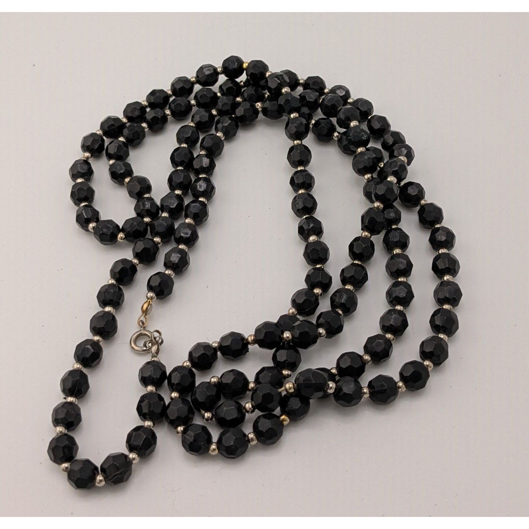 Other Gothic Faceted Black Beaded Necklace With Silver Tone Spacer Size ONE SIZE - 3 Thumbnail