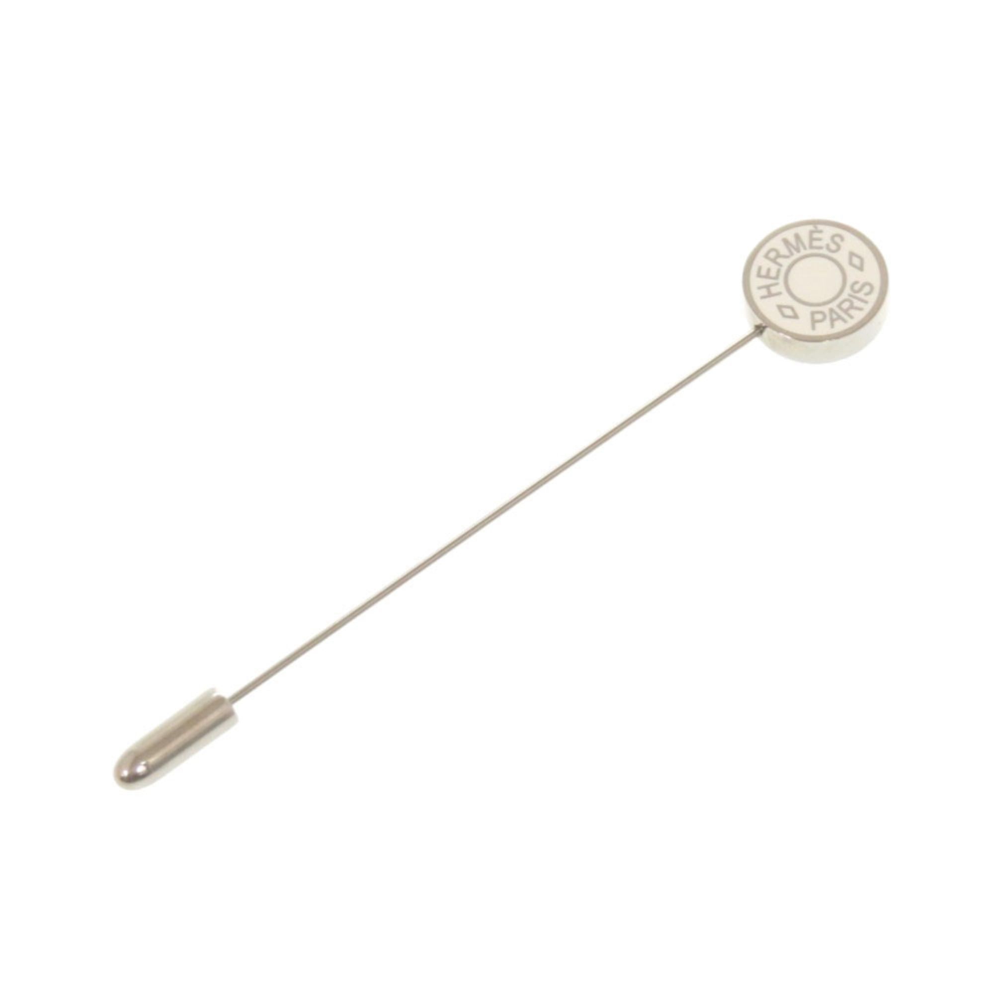 Hermes Excellent condition Hermes Sellier metal white pin brooch accessory, white, 0166 HERMES Size ONE SIZE - 1 Thumbnail