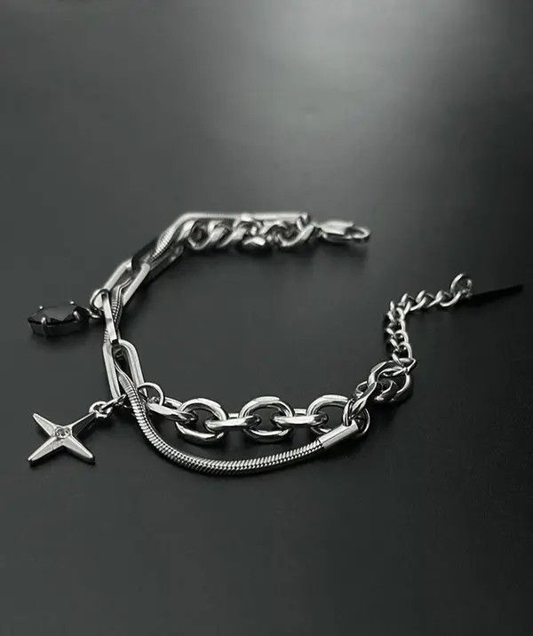 Jewelry Silver Chain Link Bracelet with Star Charms Size ONE SIZE - 5 Thumbnail