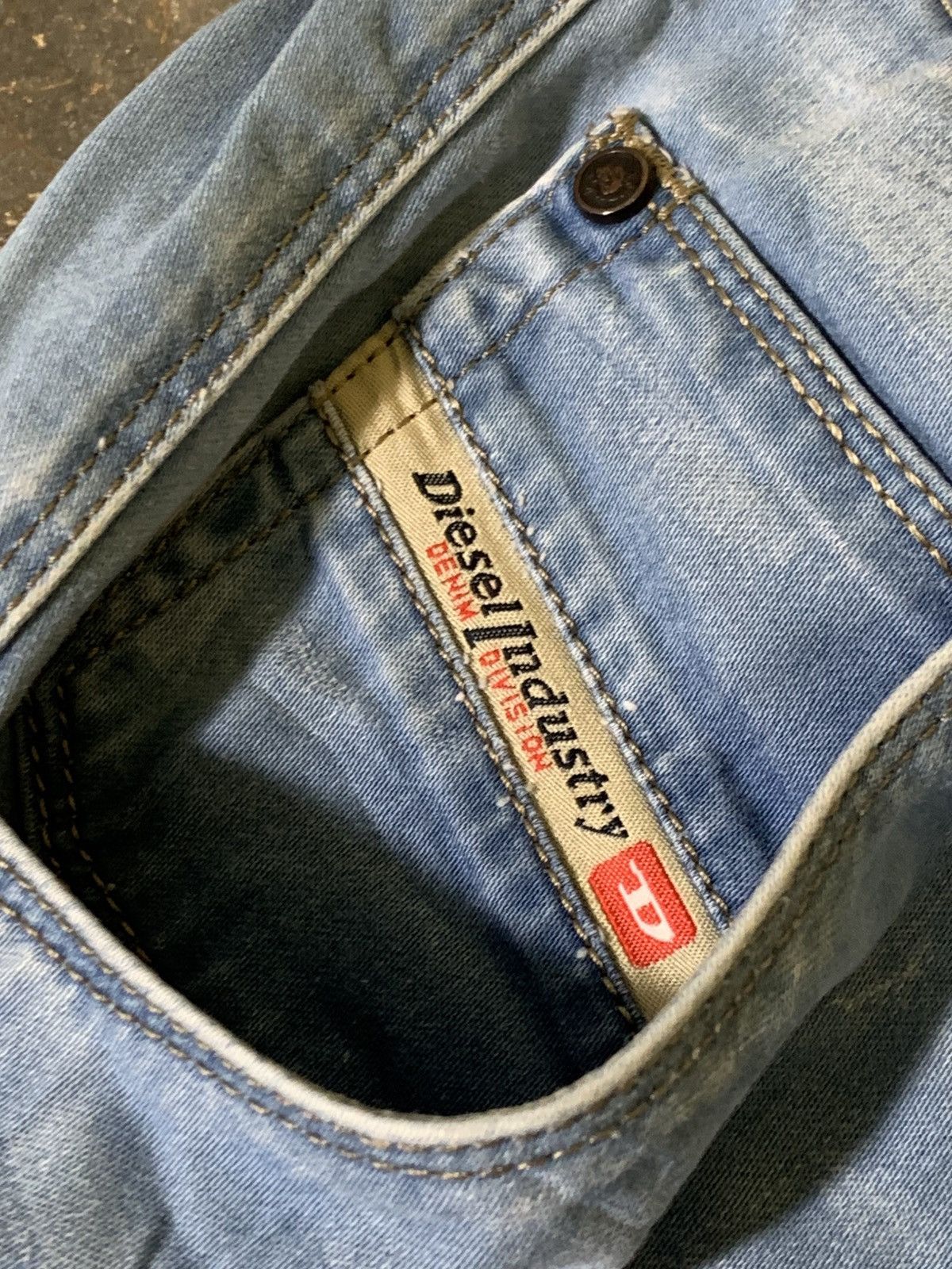 Diesel Diesel Wirky Flare Baker Jeans Size 28" / US 6 / IT 42 - 6 Thumbnail