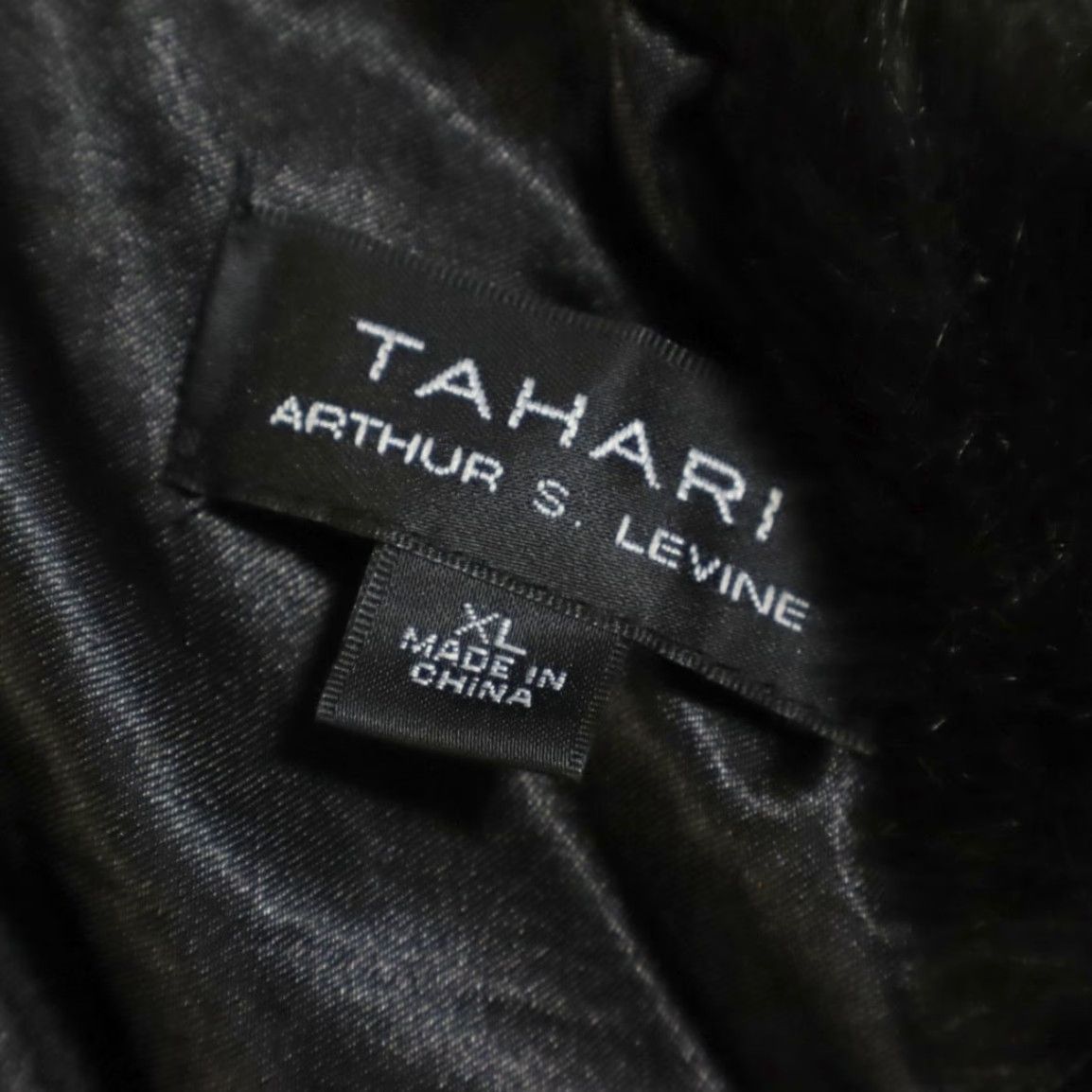 Vintage VINTAGE Tahari Faux Fur Cape Striped Jacket Grey Women's XL Size XL / US 12-14 / IT 48-50 - 5 Thumbnail