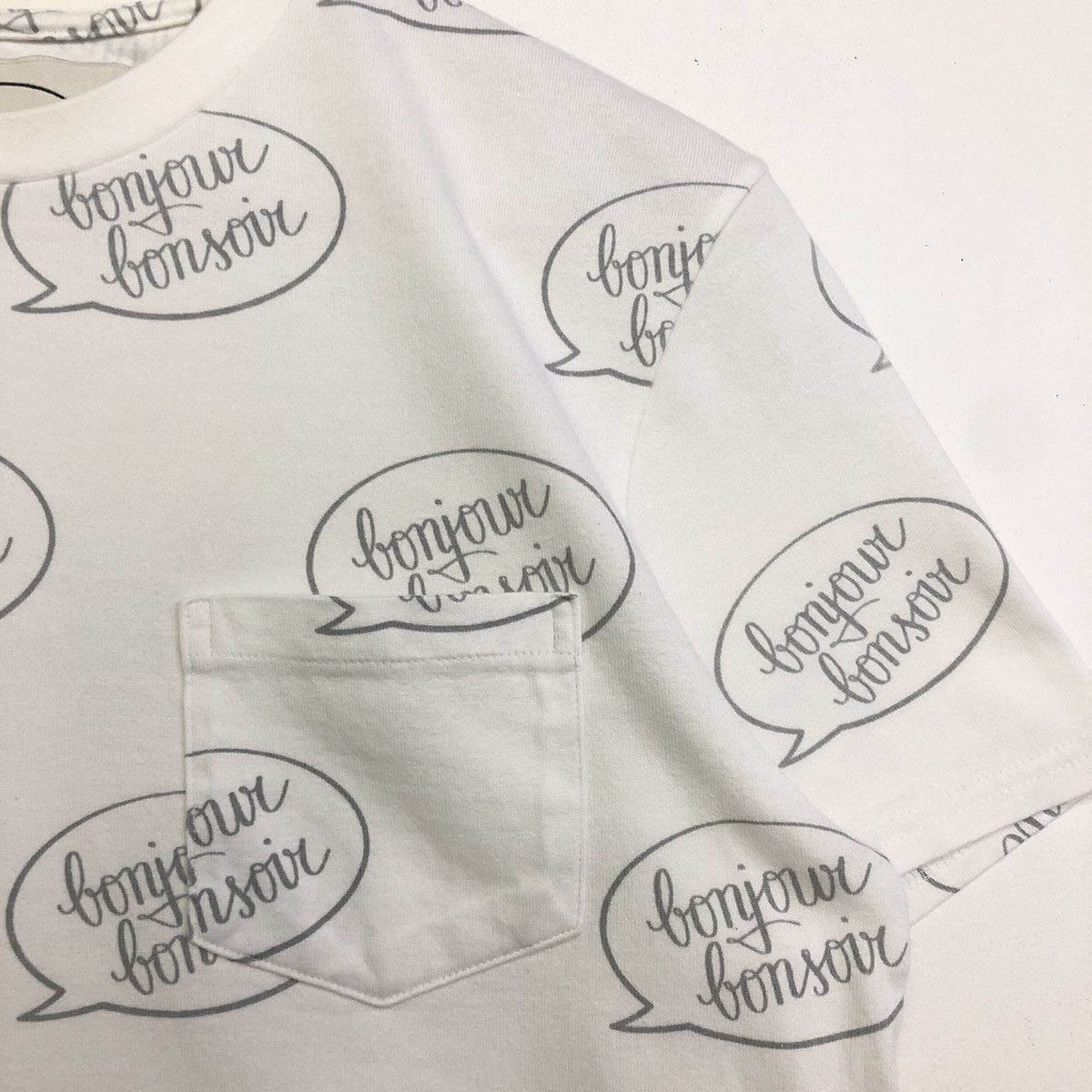 Japanese Brand Bonjour Bonsoir Fullprint Pocket Design Tshirt Size US S / EU 44-46 / 1 - 3 Thumbnail