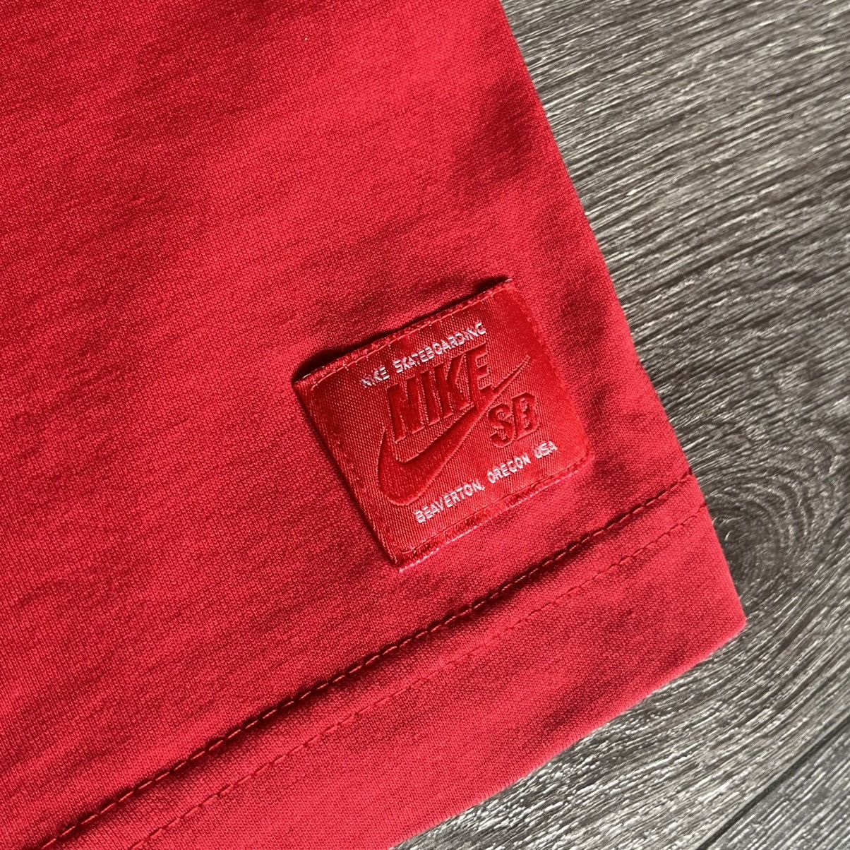 Nike × Vintage Vintage 2000s Nike SB Paul Rodriguez & Co Skate Logo T Shirt Size US L / EU 52-54 / 3 - 4 Thumbnail