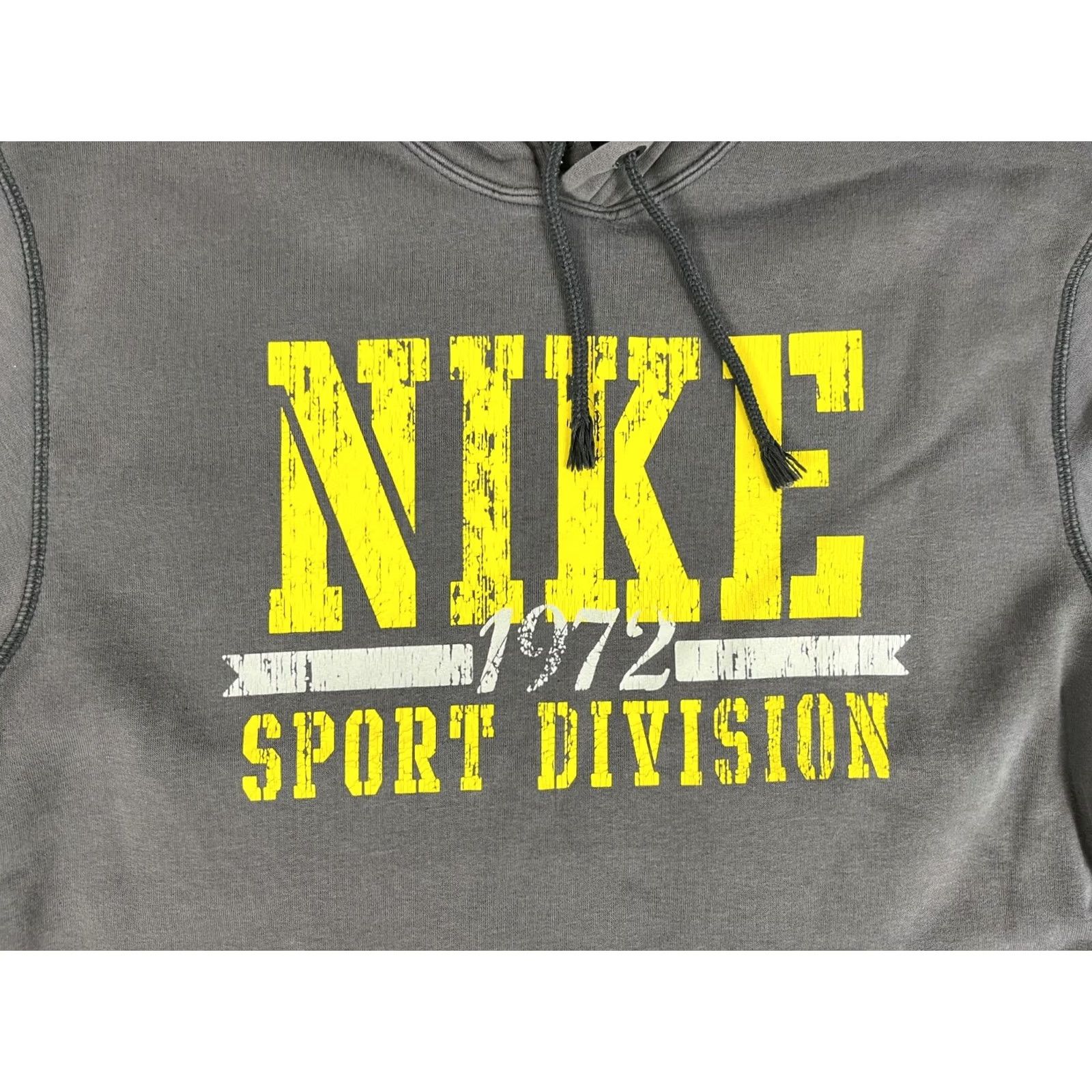 Nike Nike Sportswear Men’s Hoodie VINTAGE 1972 Sport Division Sz M Gray Cotton Blend Pullover Graphic Print Hooded Size US M / EU 48-50 / 2 - 3 Thumbnail