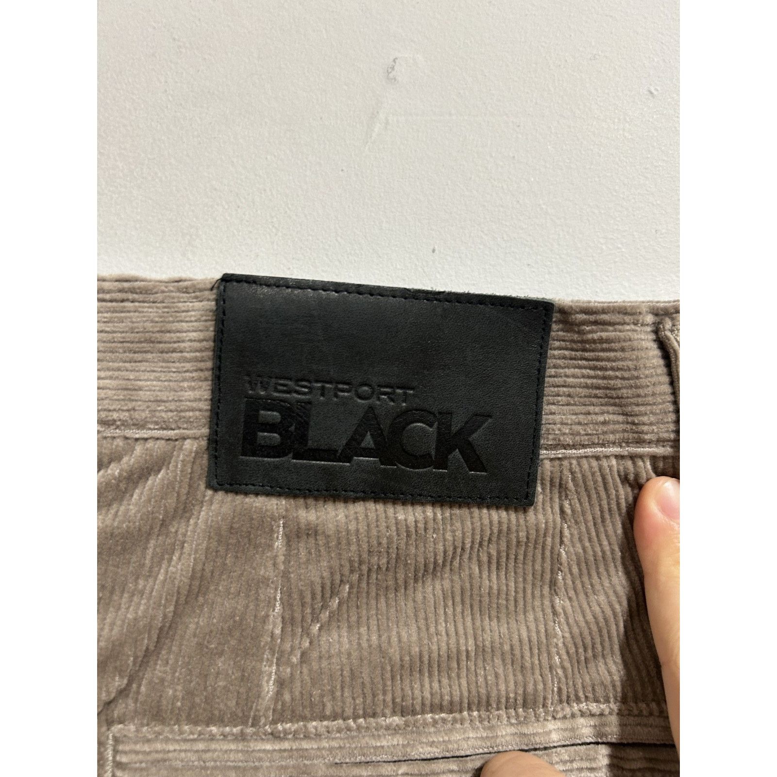 Other WESTPORT BLACK FLAT FRONT CORDUROY PANTS SIZE 40 Size US 40 / EU 56 - 3 Thumbnail