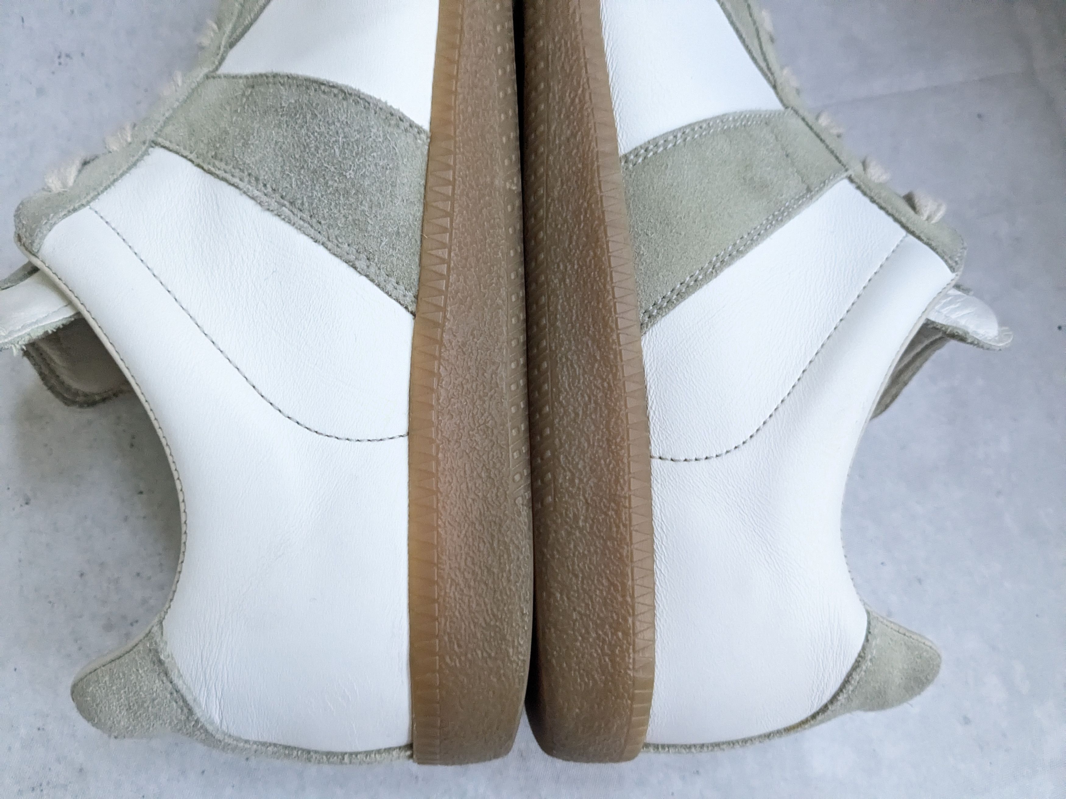 Maison Margiela Maison Margiela Replica GAT White Gray 9 42 Gum Low Tops Size US 9 / EU 42 - 14 Thumbnail