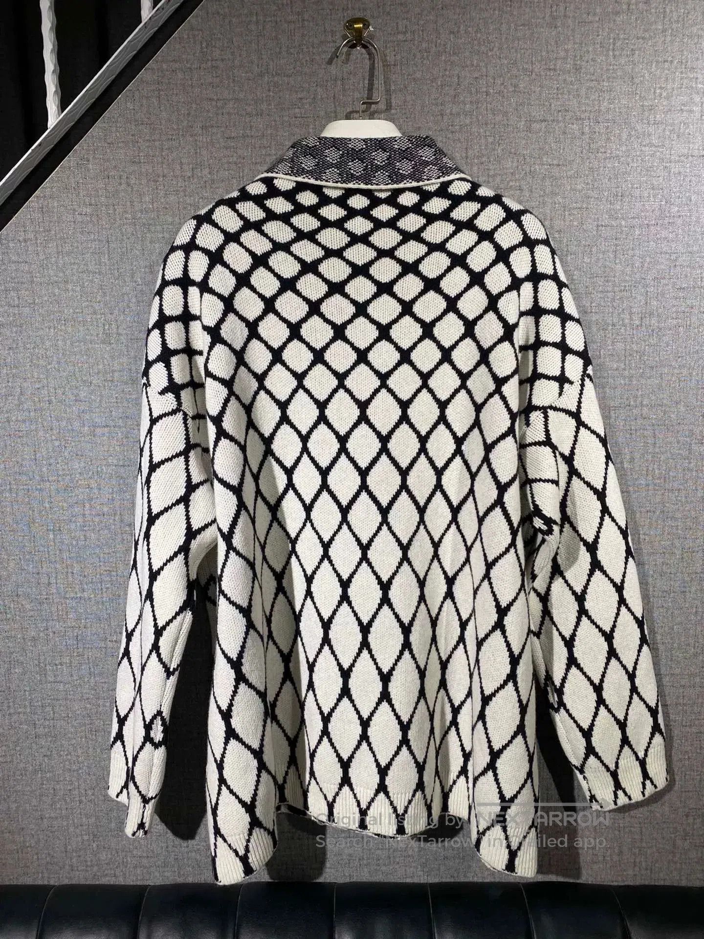 Valentino valentino knit sweater with tag, size xl. Size US XL / EU 56 / 4 - 2 Thumbnail
