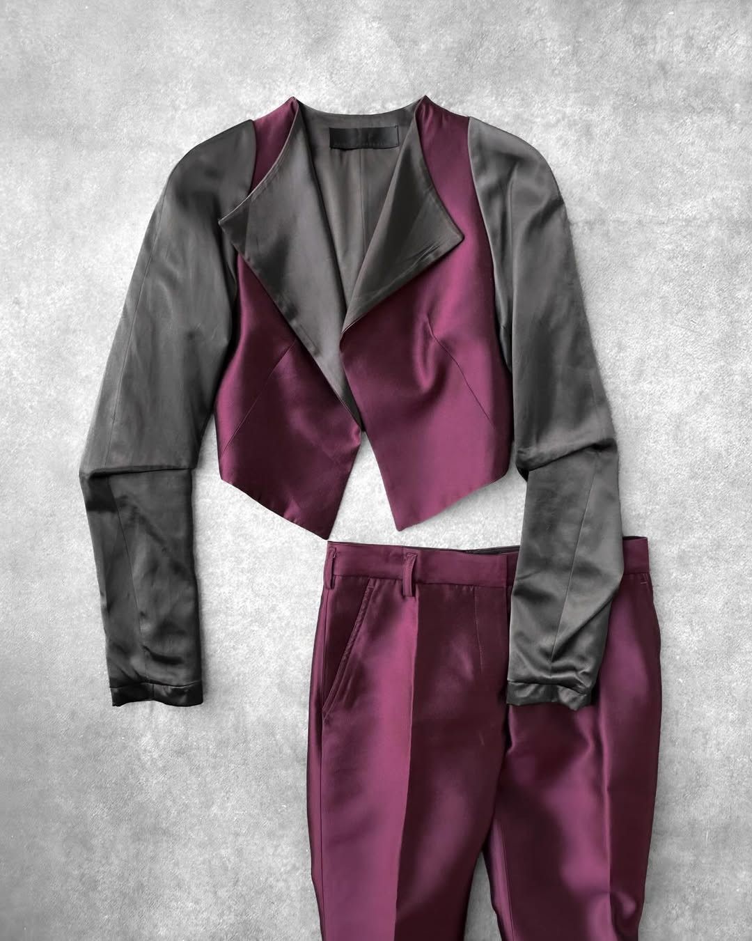 Haider Ackermann Haider Ackermann FW11 Satin Suit Size S / US 4 / IT 40 - 1 Thumbnail